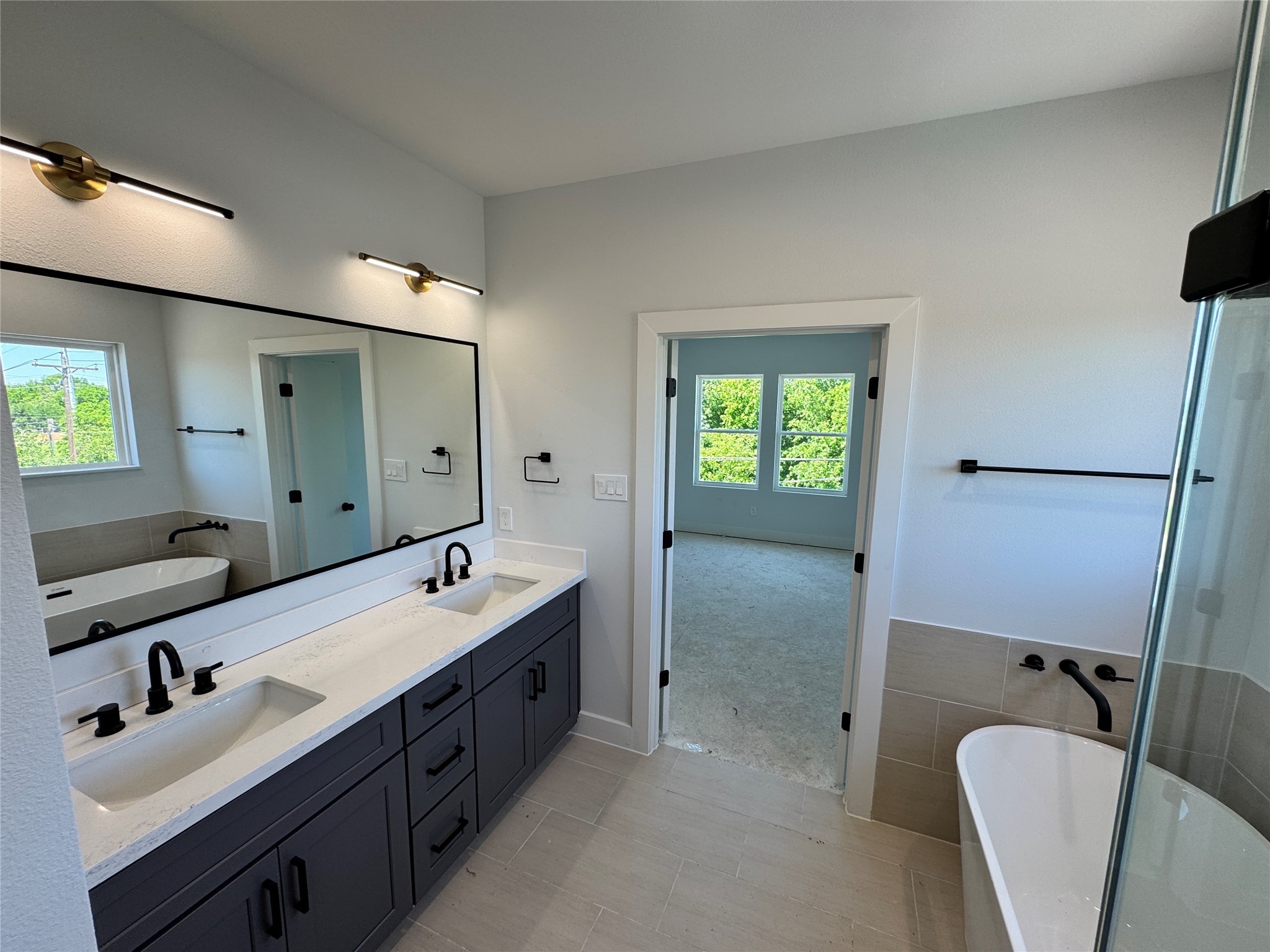 7229 Tierwester Street Property Photo 15