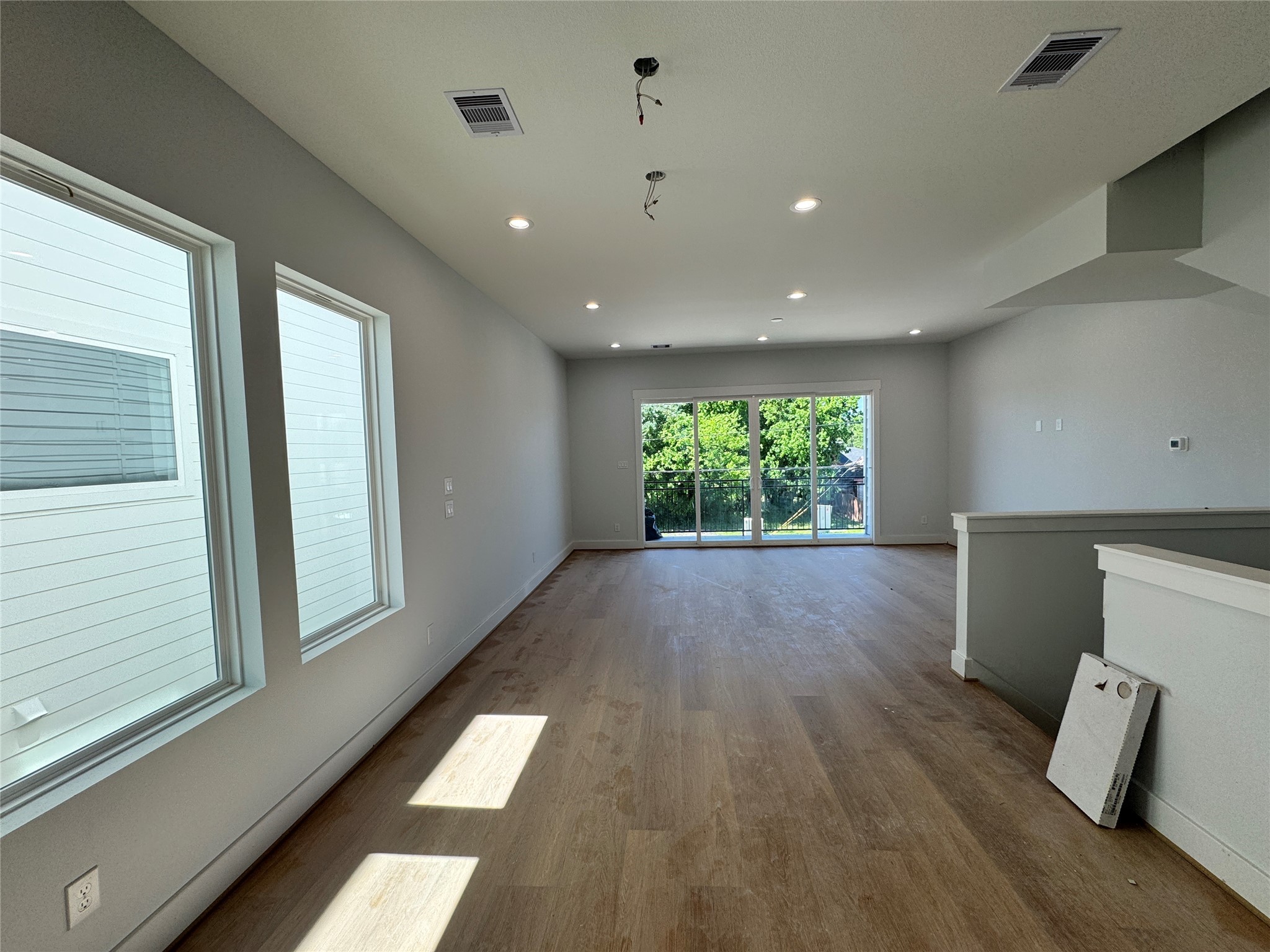 7229 Tierwester Street Property Photo 30