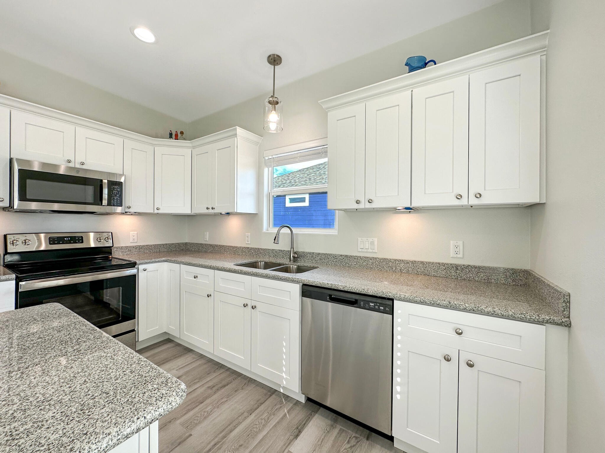 1111 Waco Property Photo 6