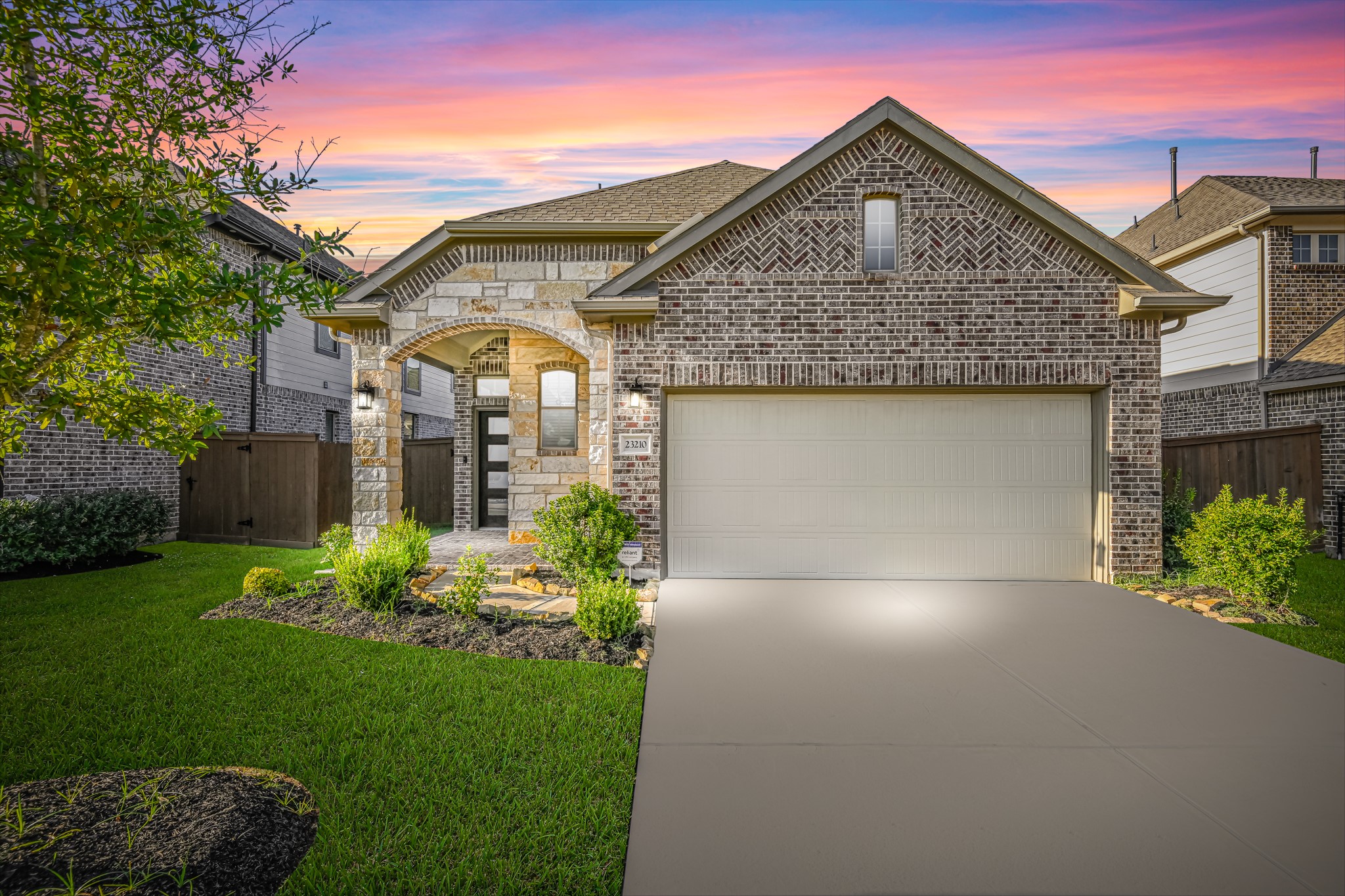23210 Penstemon Trail Property Photo 1