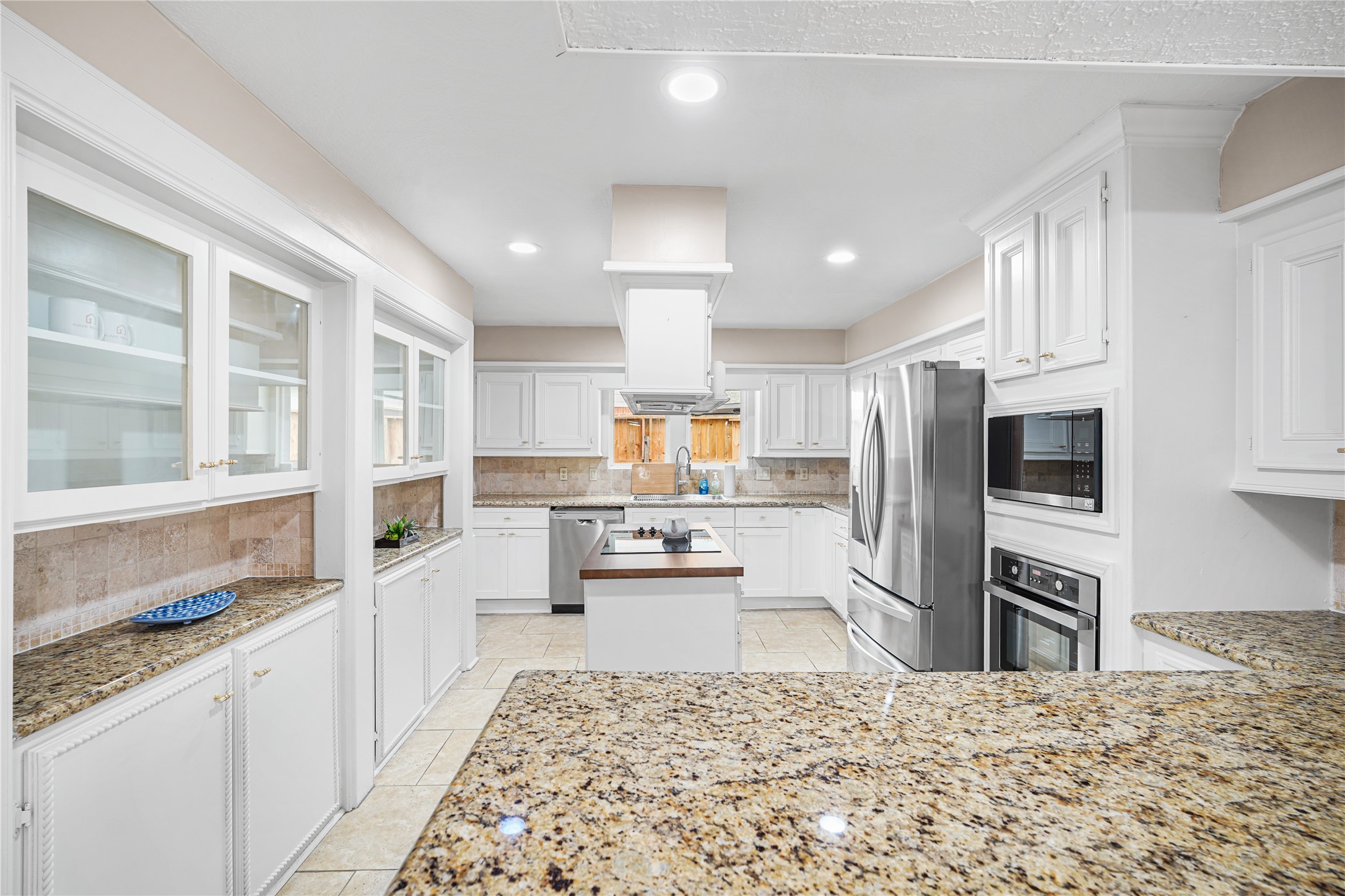 15027 Walters Road Property Photo 4