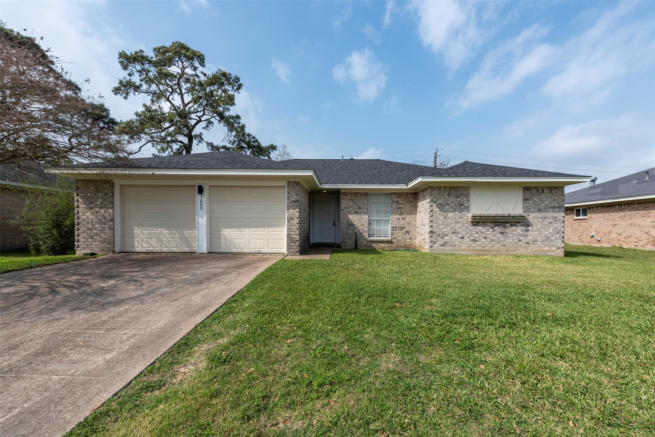 1600 Broken Arrow Street Property Photo