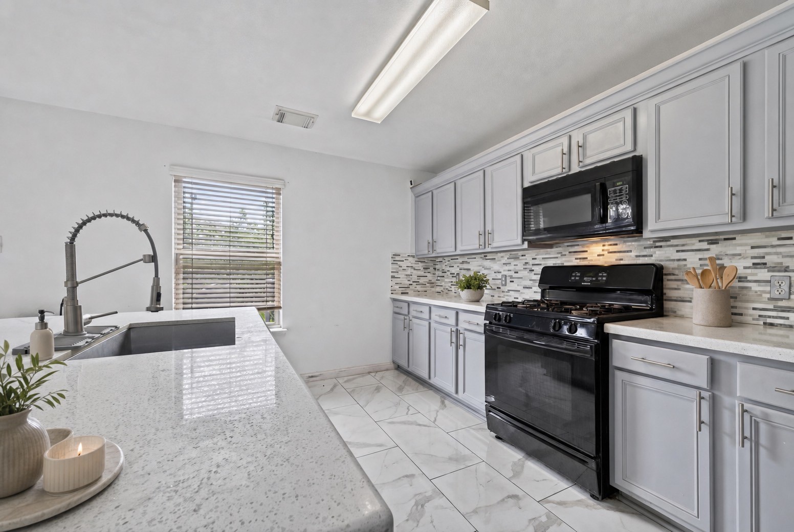 19514 Remington Martin Drive Property Photo 8