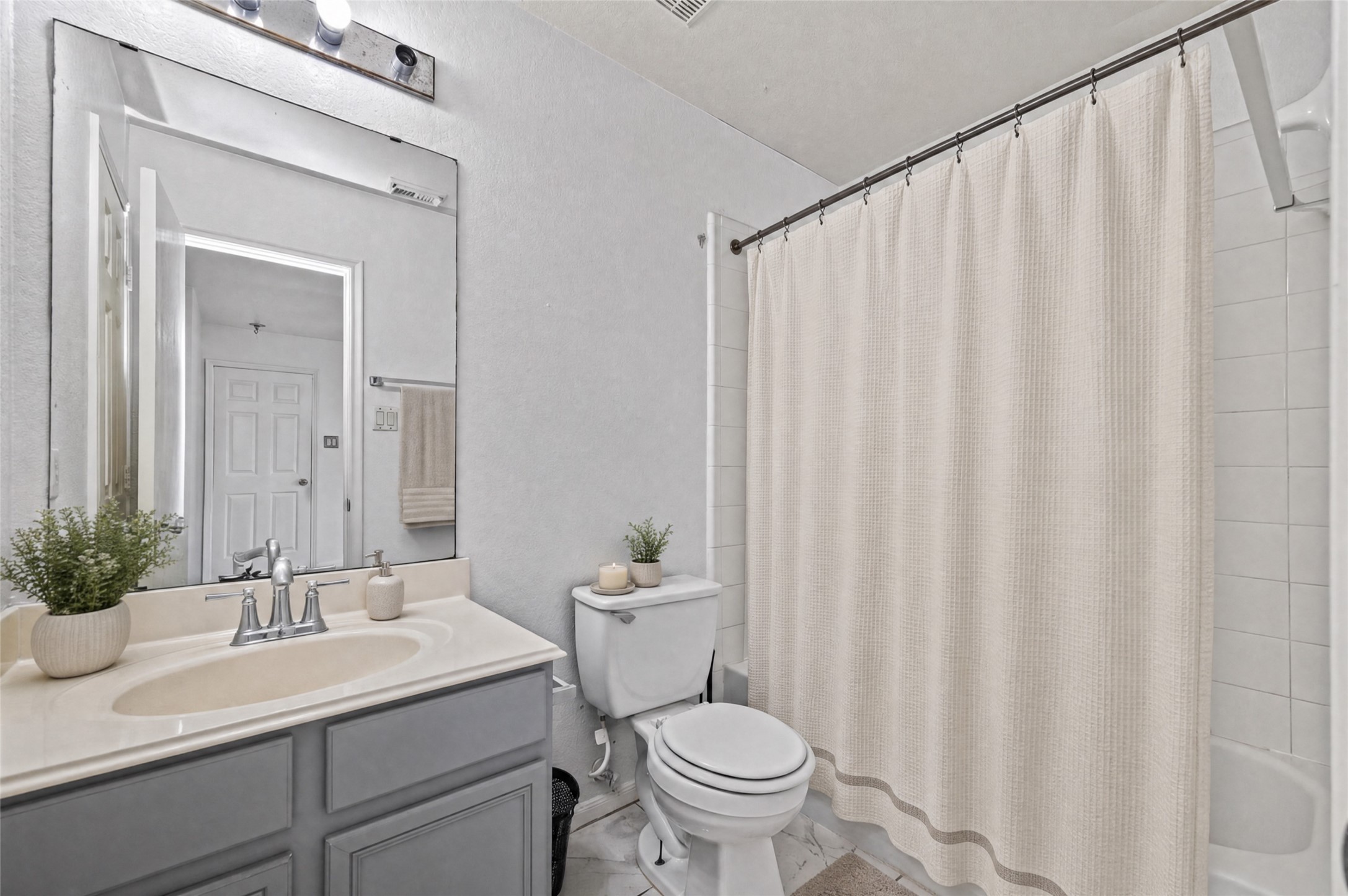 19514 Remington Martin Drive Property Photo 20