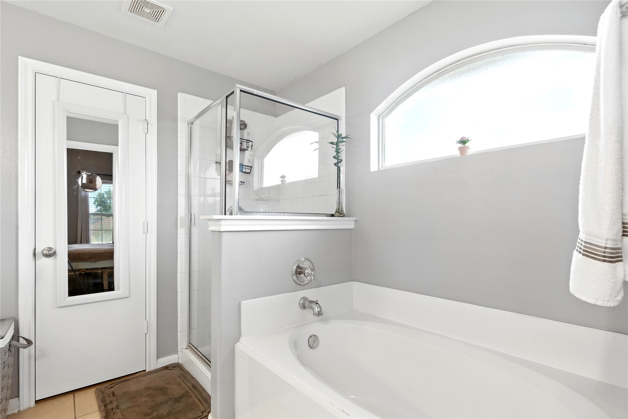 9238 Quercus Circle Property Photo 6