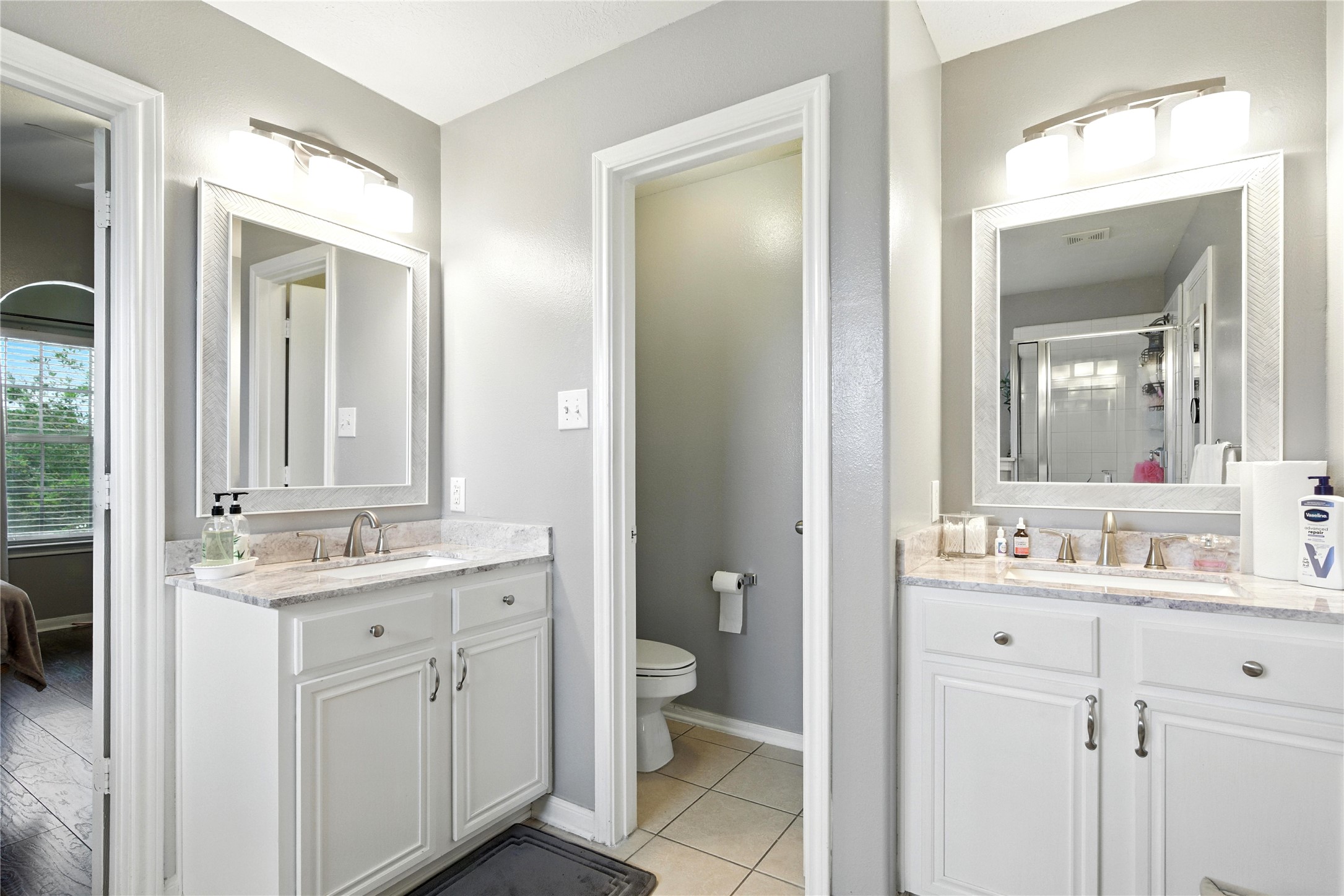 9238 Quercus Circle Property Photo 7