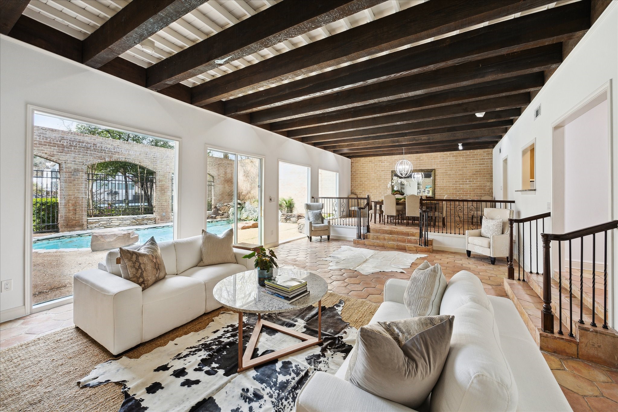 8 Woodstone Street Property Photo