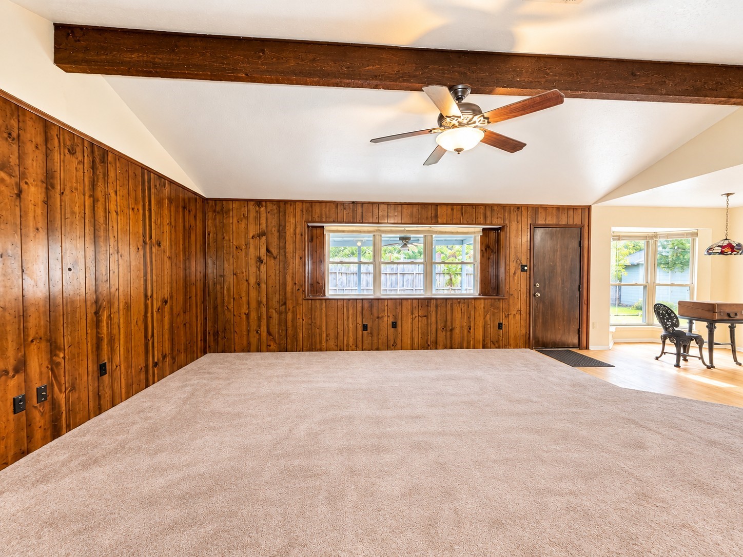5383 Lincoln Green Drive Property Photo 2