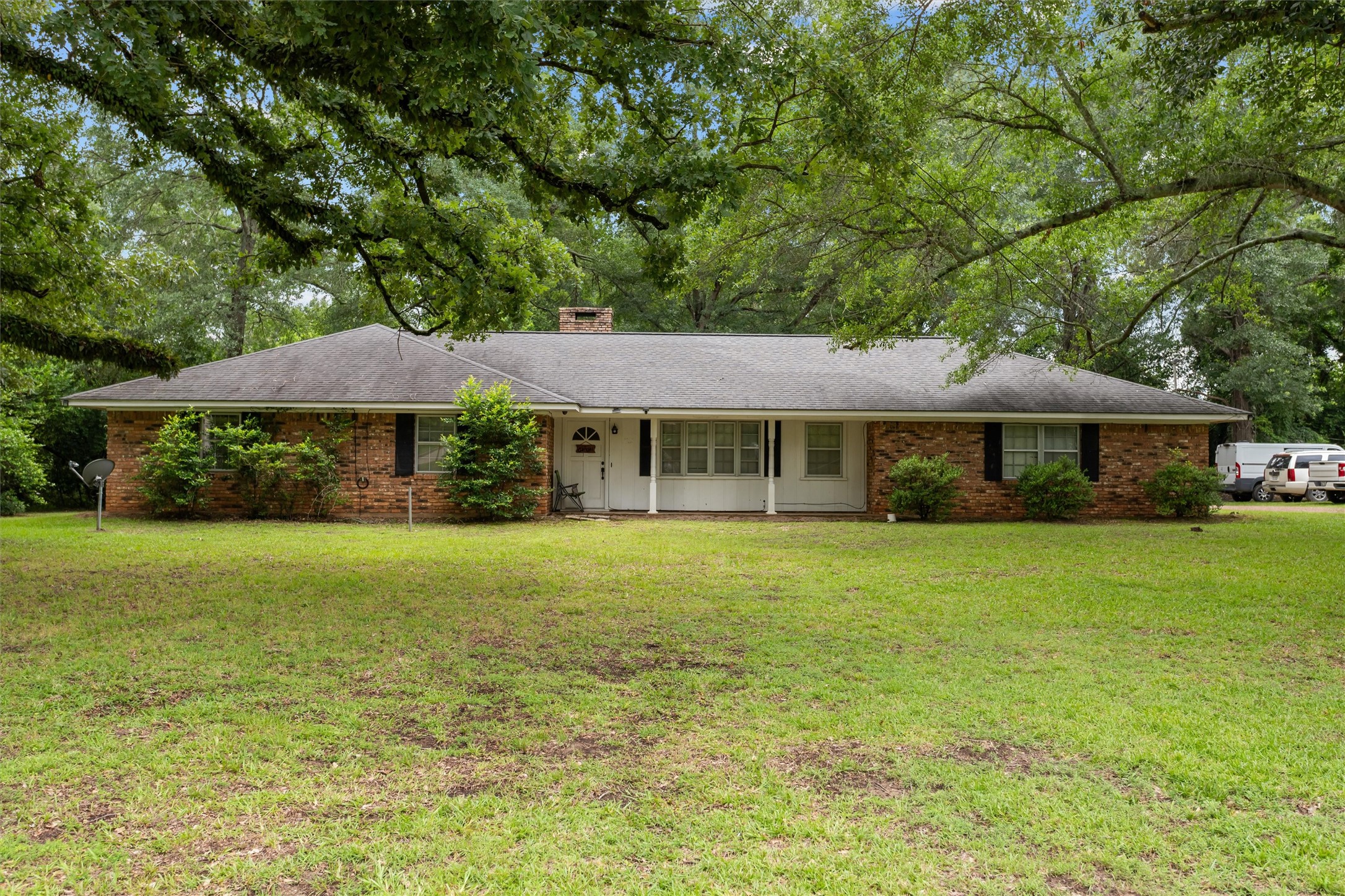 232 S Sanders Street Property Photo 1
