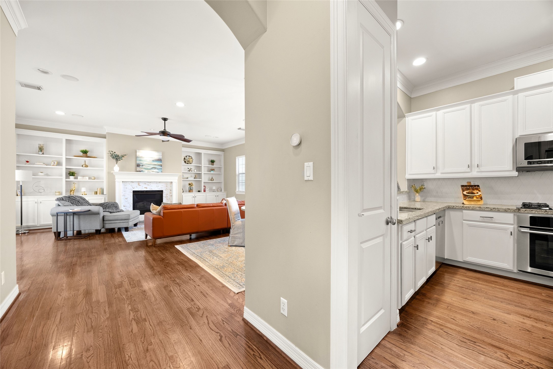 1514 Birdsall Street B Property Photo 5