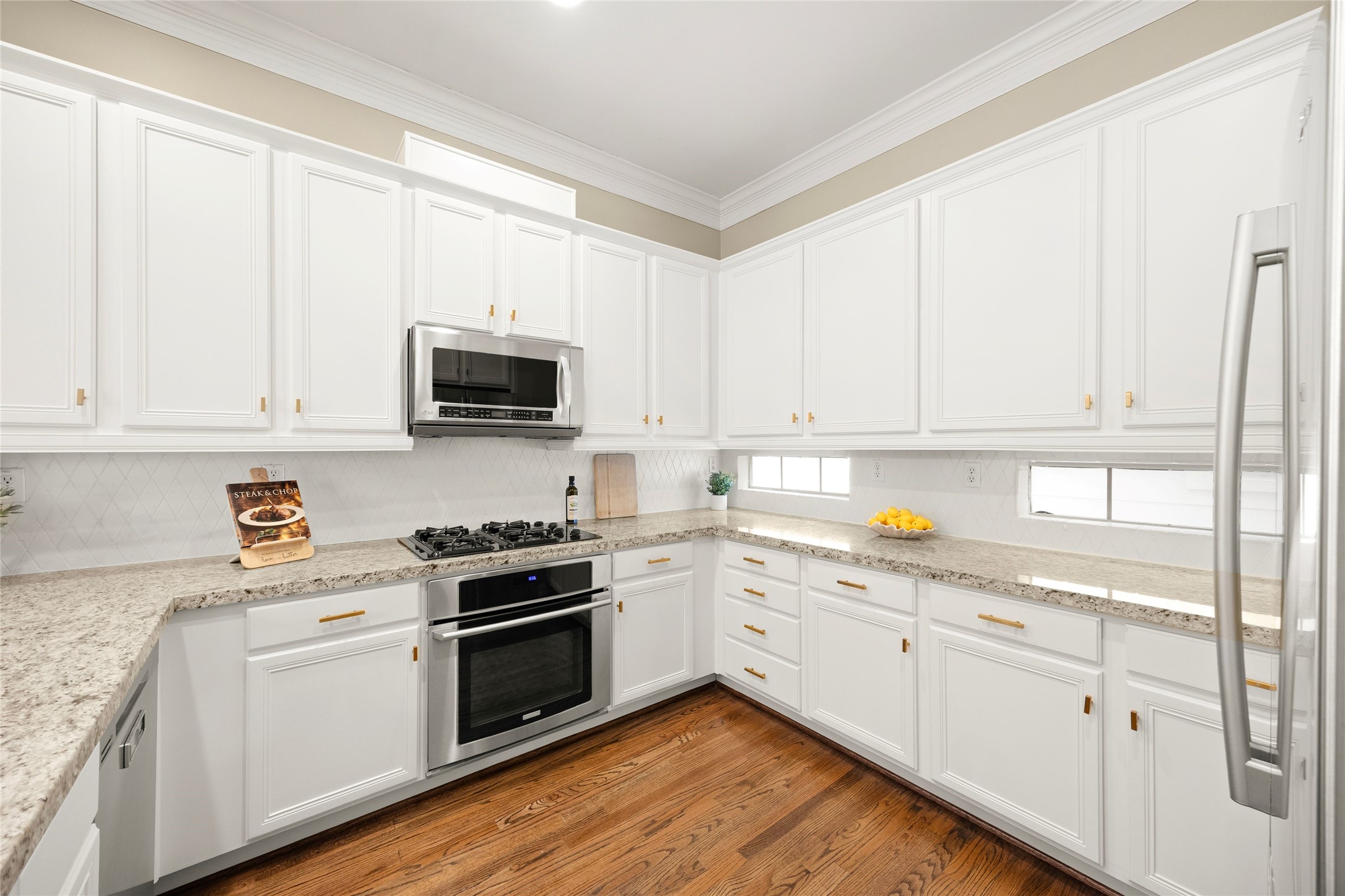 1514 Birdsall Street B Property Photo 6