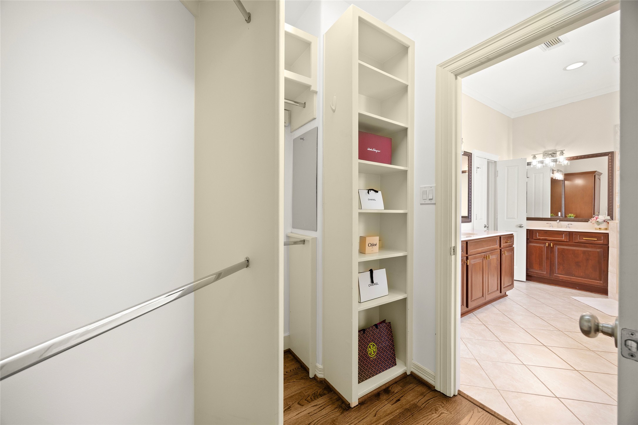 1514 Birdsall Street B Property Photo 19
