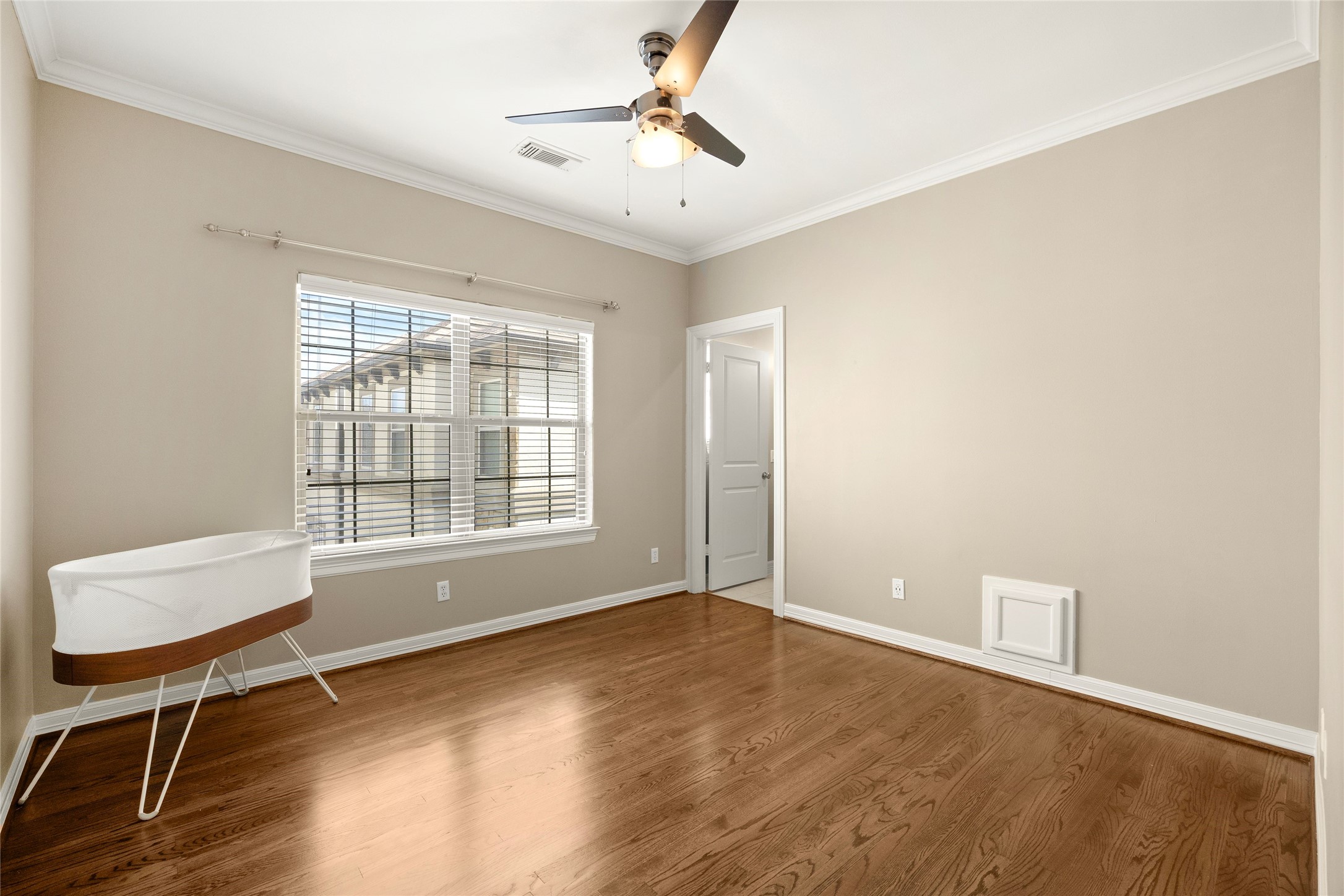 1514 Birdsall Street B Property Photo 22