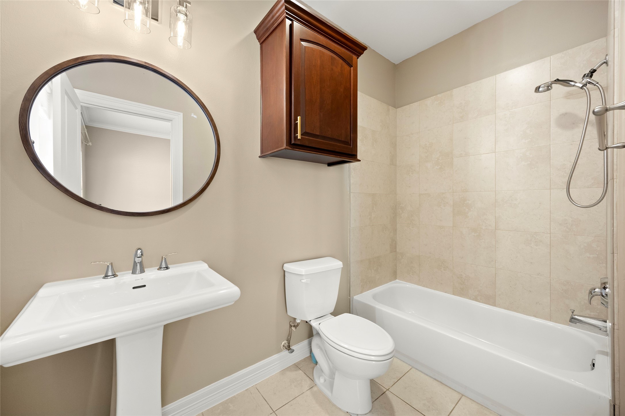1514 Birdsall Street B Property Photo 23