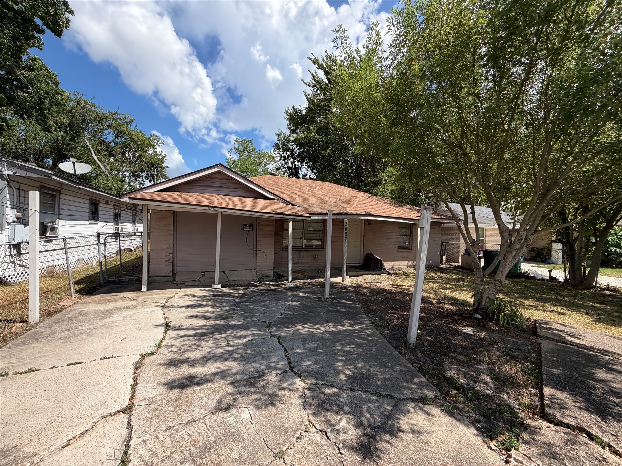 3827 Amos Street Property Photo 1