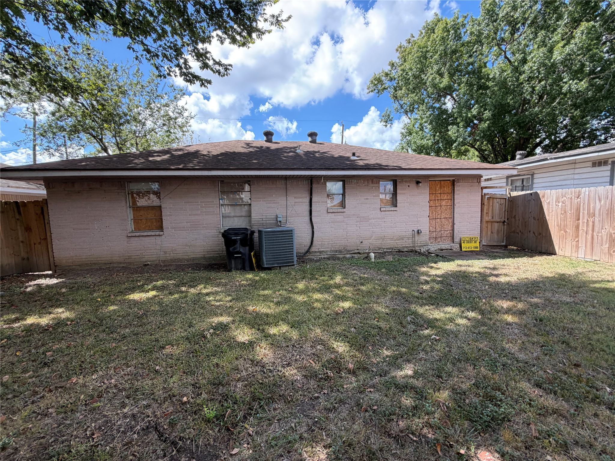 3827 Amos Street Property Photo 10