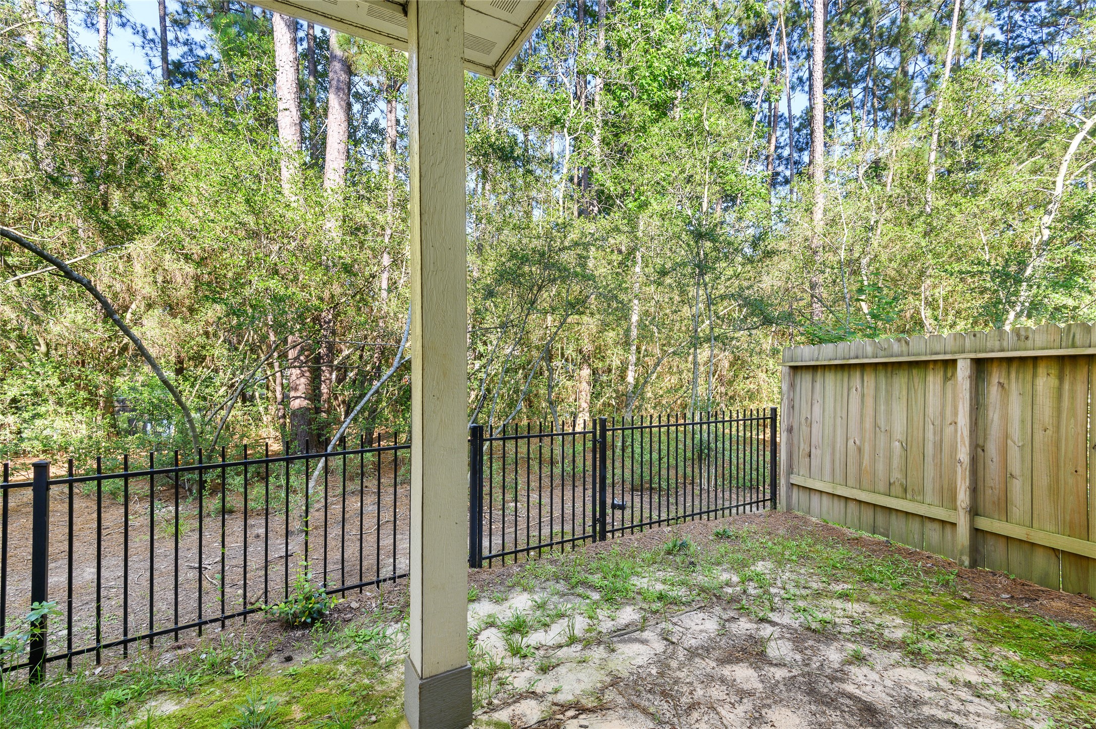 124 Artesian Way Property Photo 19