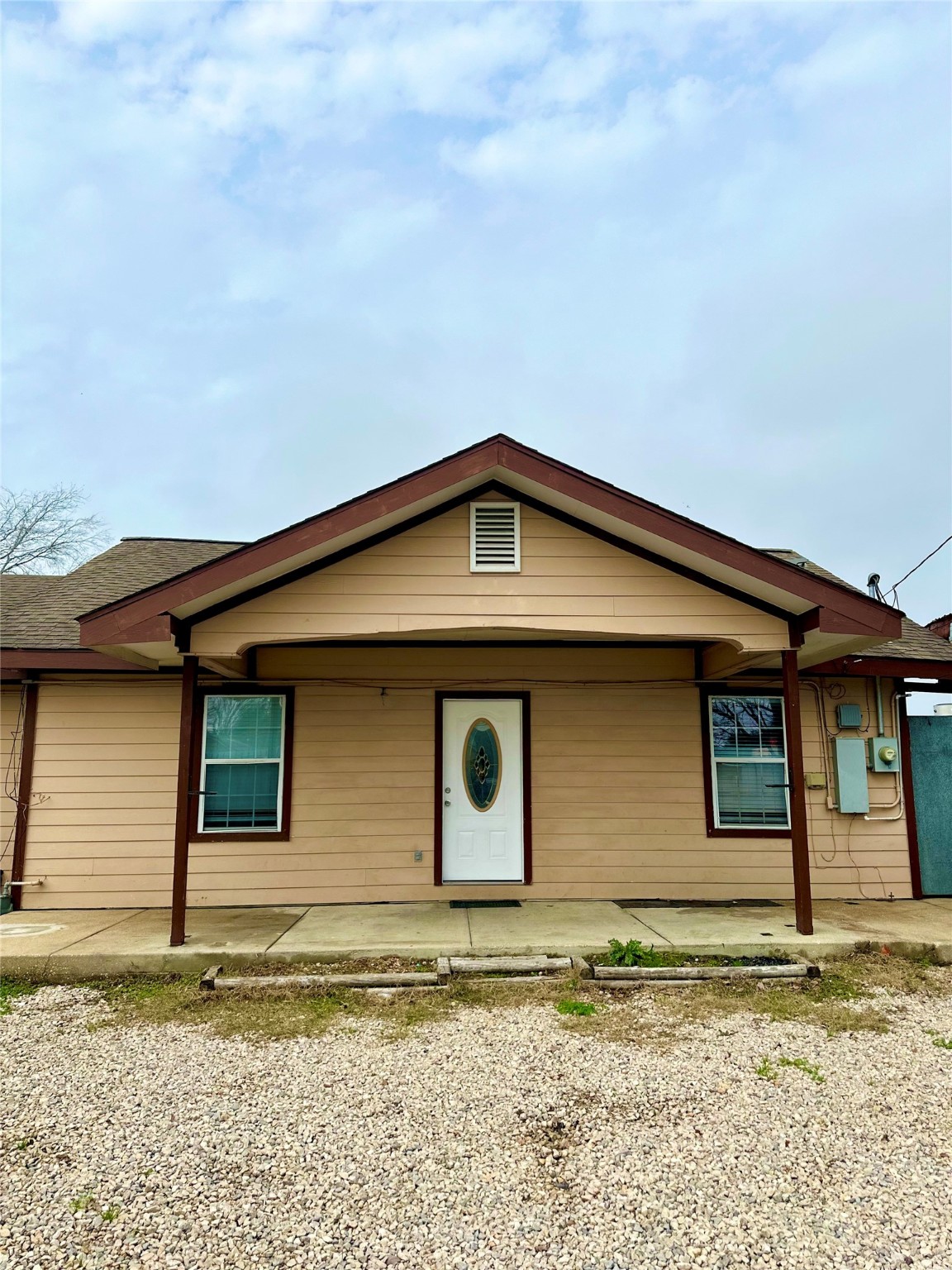 8013 Leander Street Property Photo