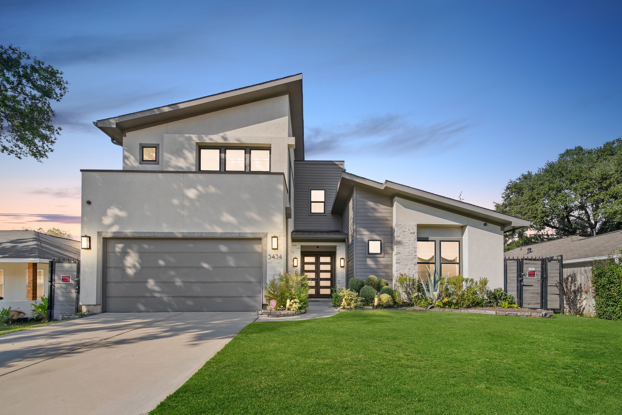 5434 Windswept Lane Property Photo 1