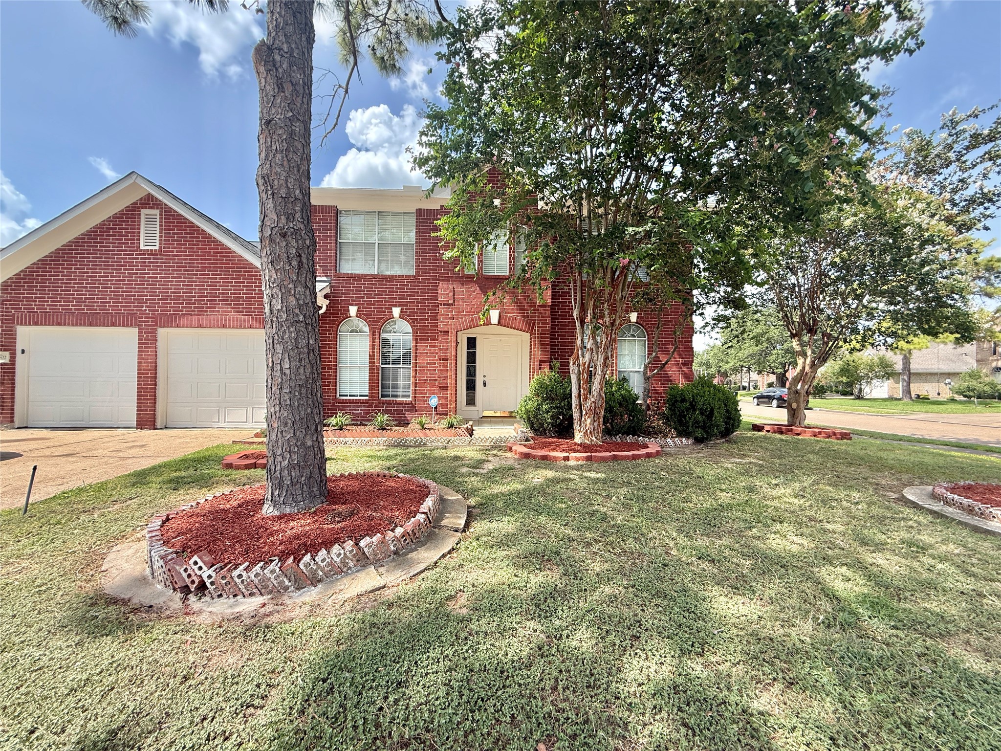 14802 Bellflora Court Property Photo 3