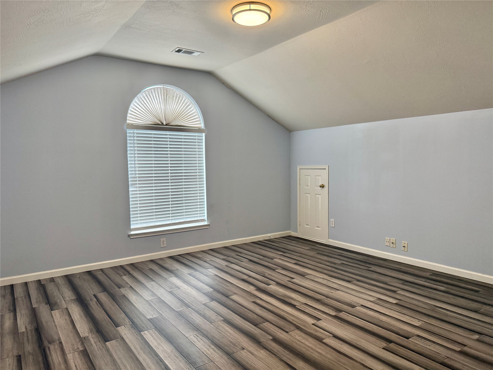 14802 Bellflora Court Property Photo 18