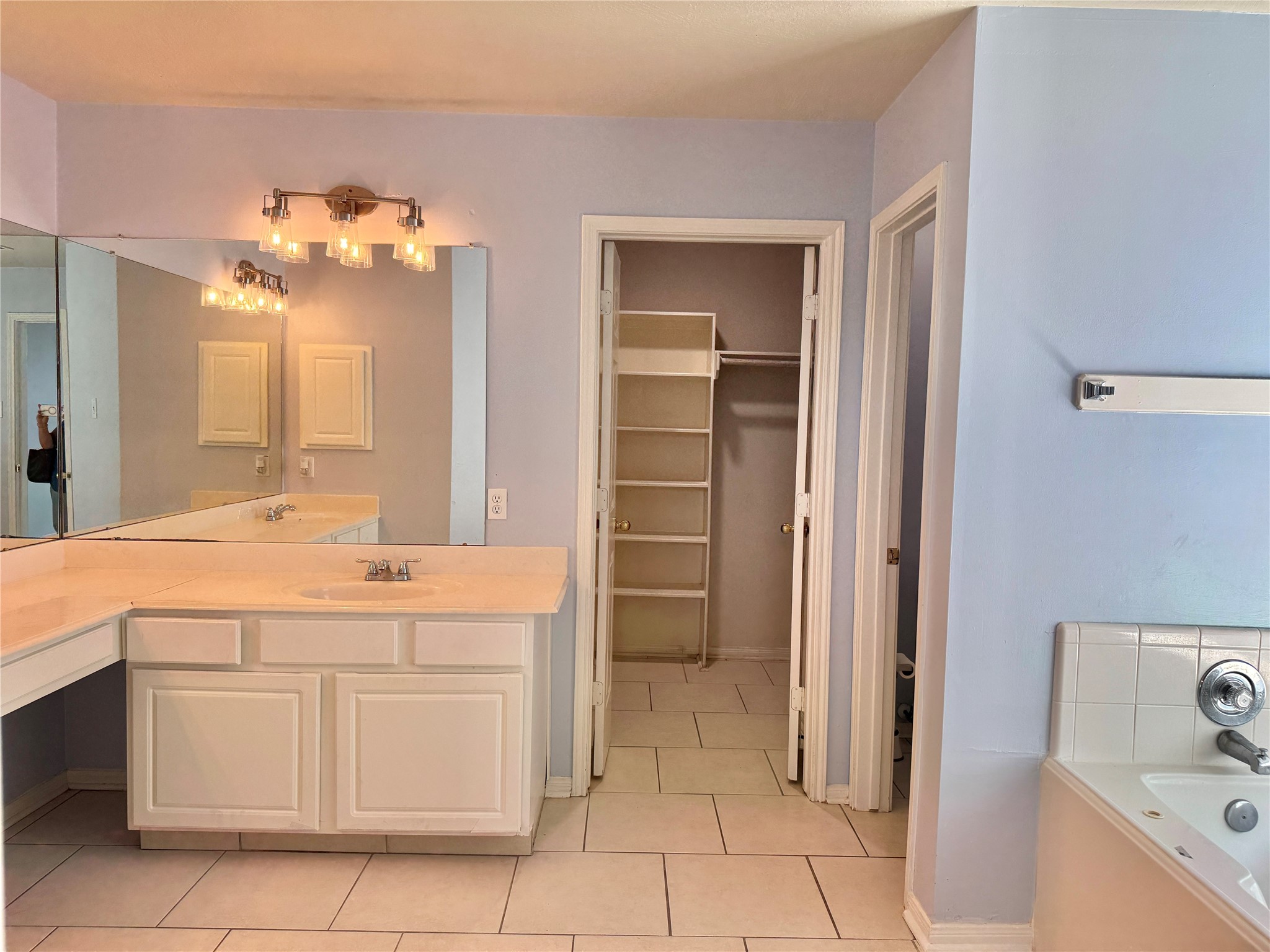 14802 Bellflora Court Property Photo 20