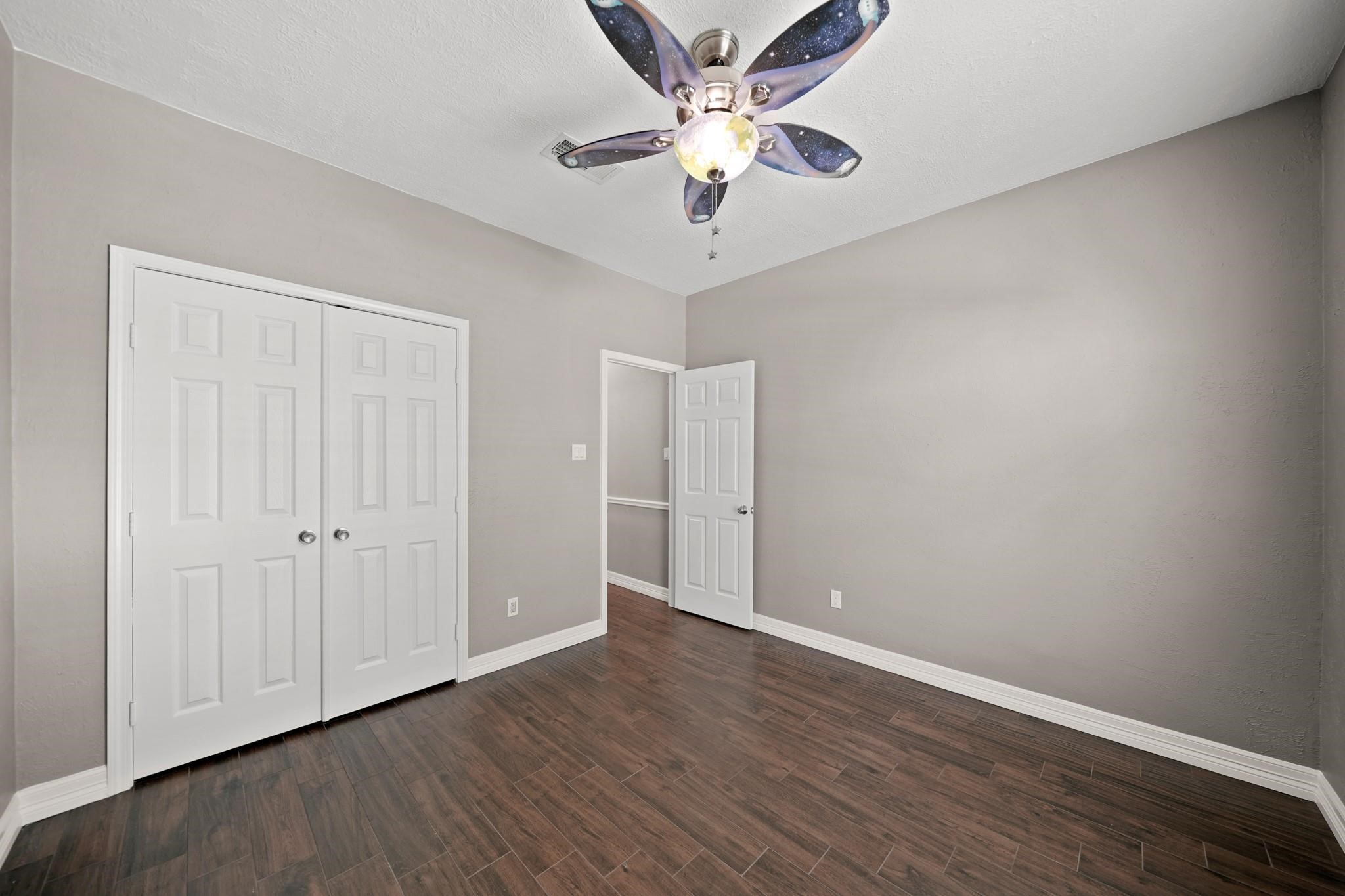 1207 Wildewood Court Property Photo 33