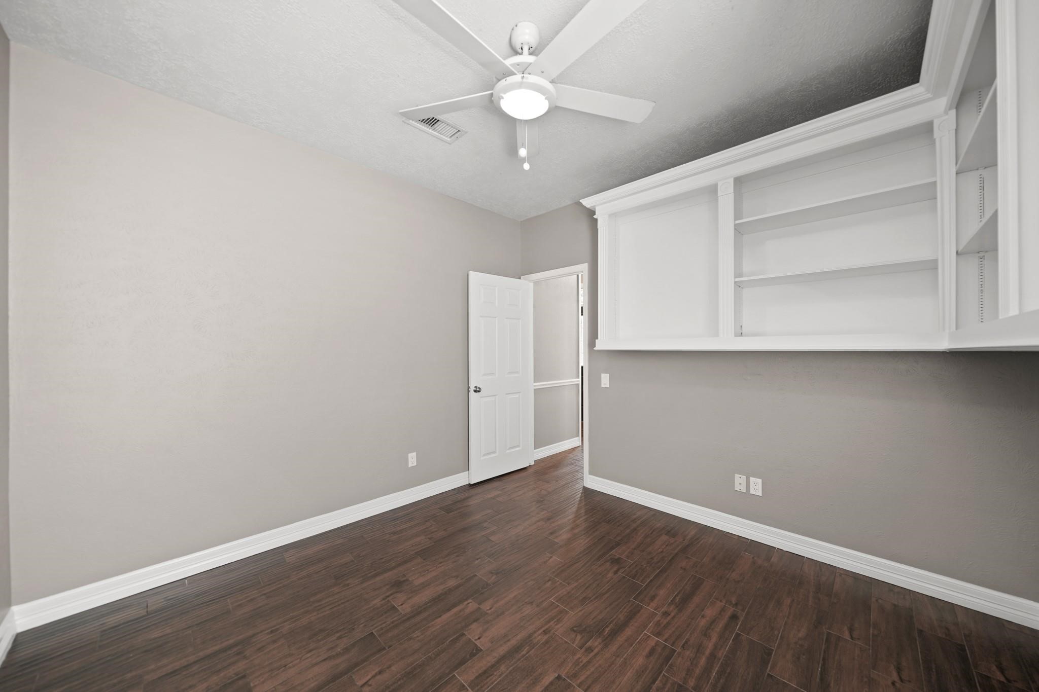 1207 Wildewood Court Property Photo 37