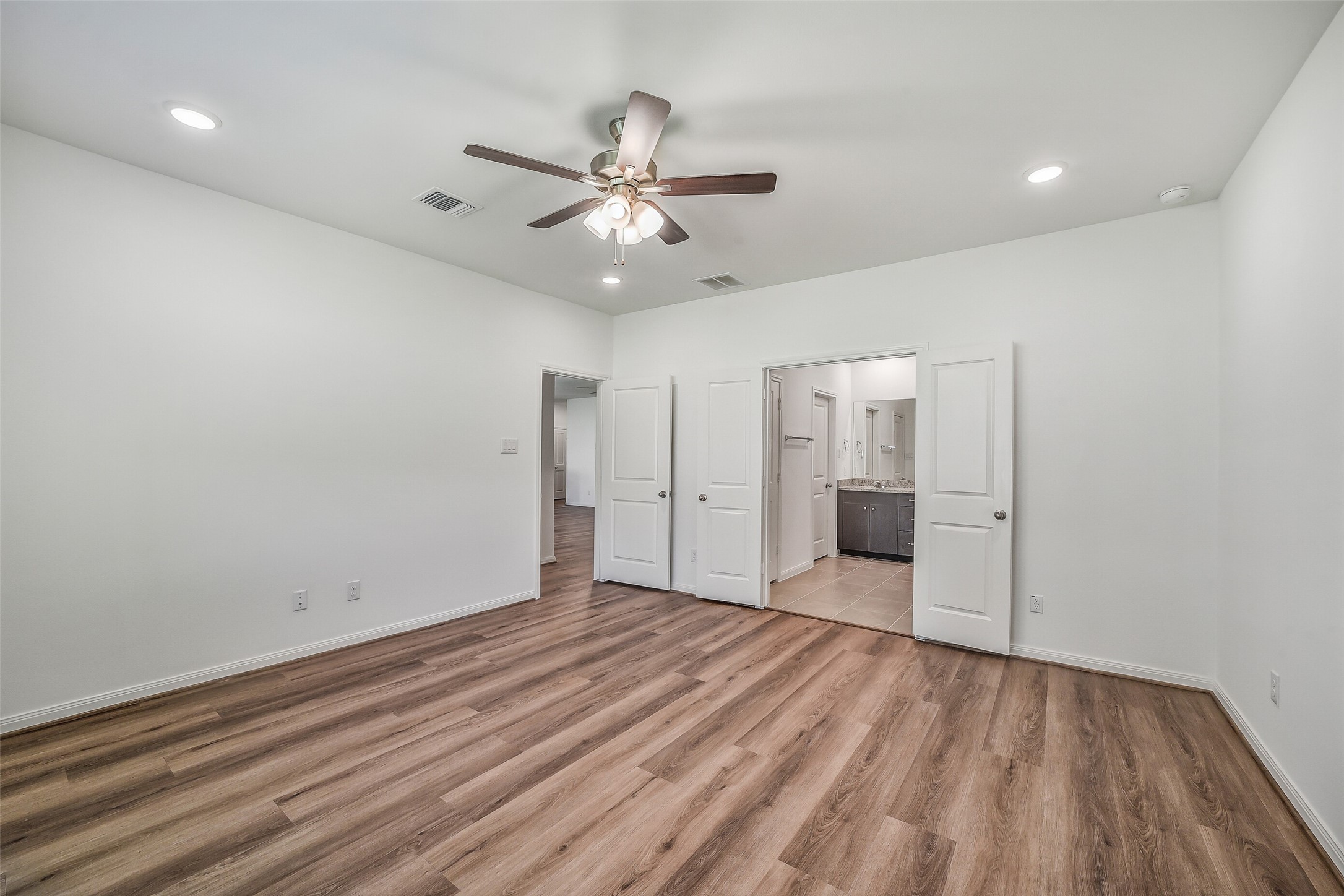 11943 Pondwood Drive Property Photo 15