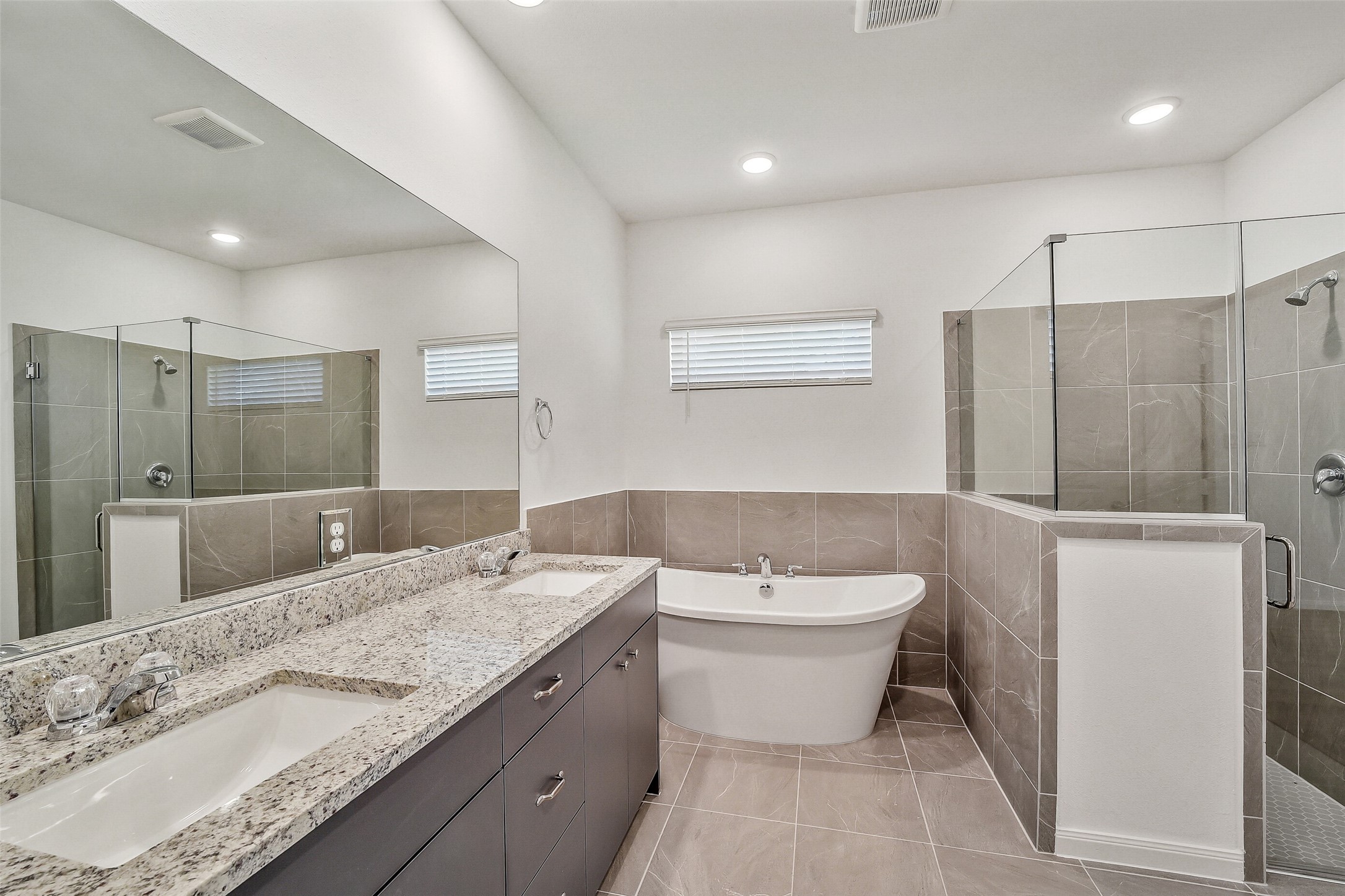 11943 Pondwood Drive Property Photo 16
