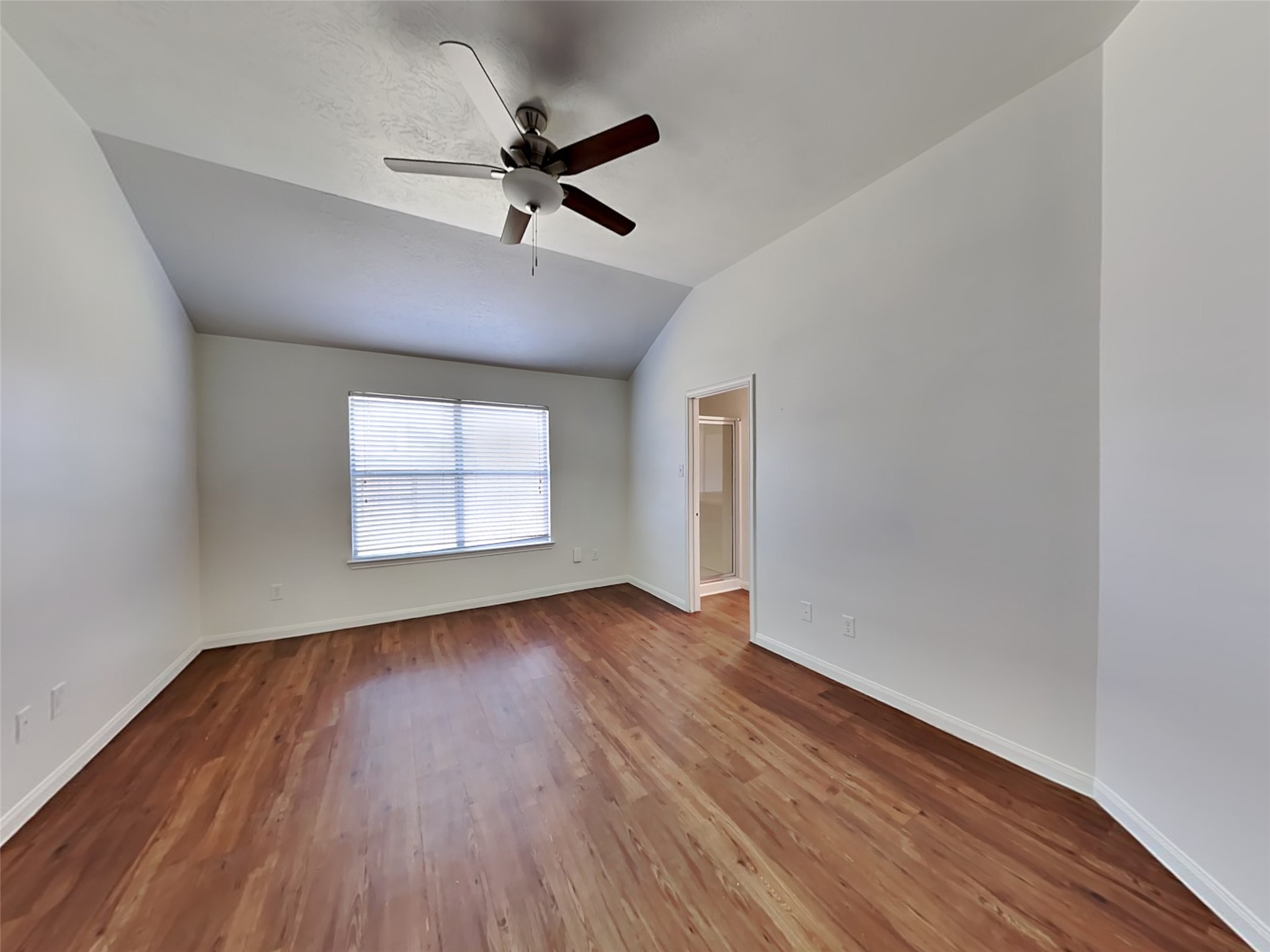 2322 Steep Pine Trail Property Photo 9
