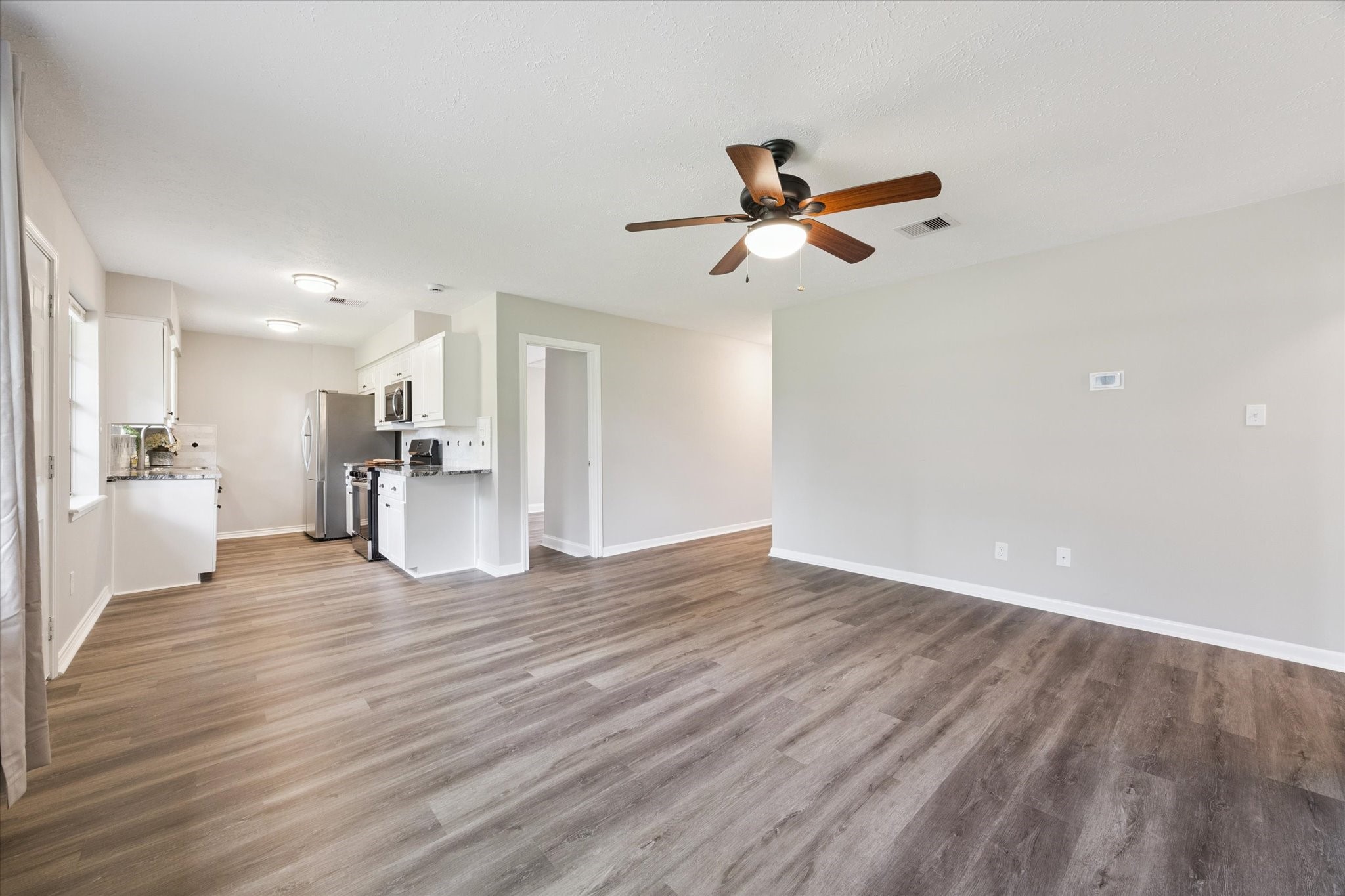 108 Annette Lane Property Photo 3