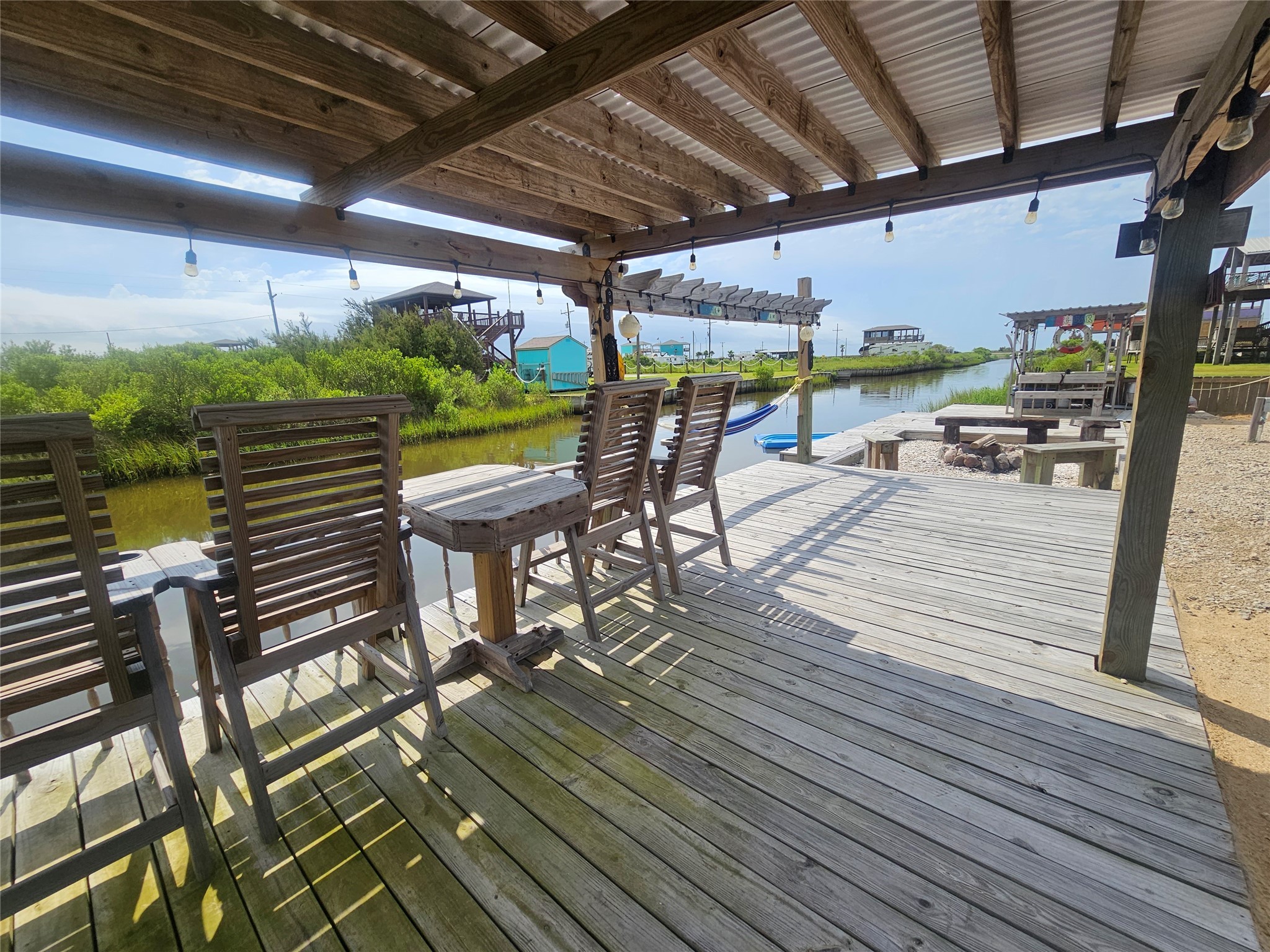 1072 Van Sant Property Photo 3