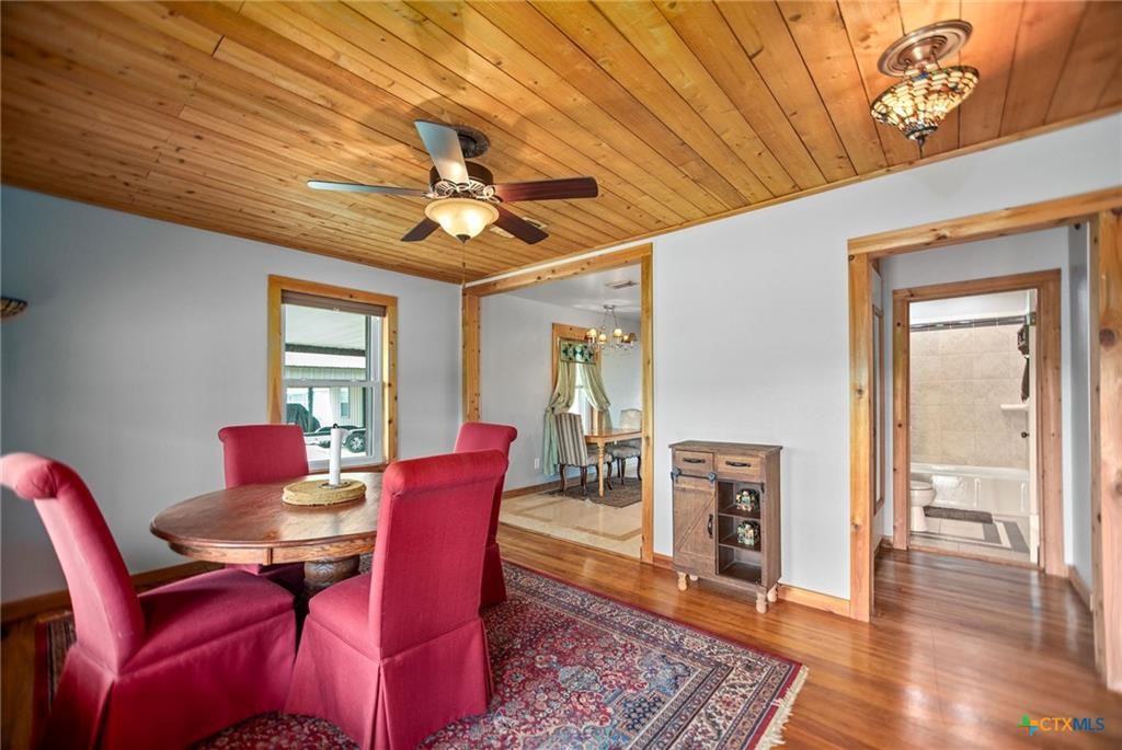 1067 County Road 307 N Property Photo 20