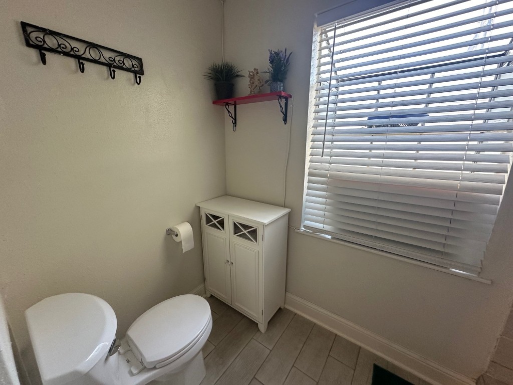 9809 Richmond Ave, Unit J-12 Property Photo 14