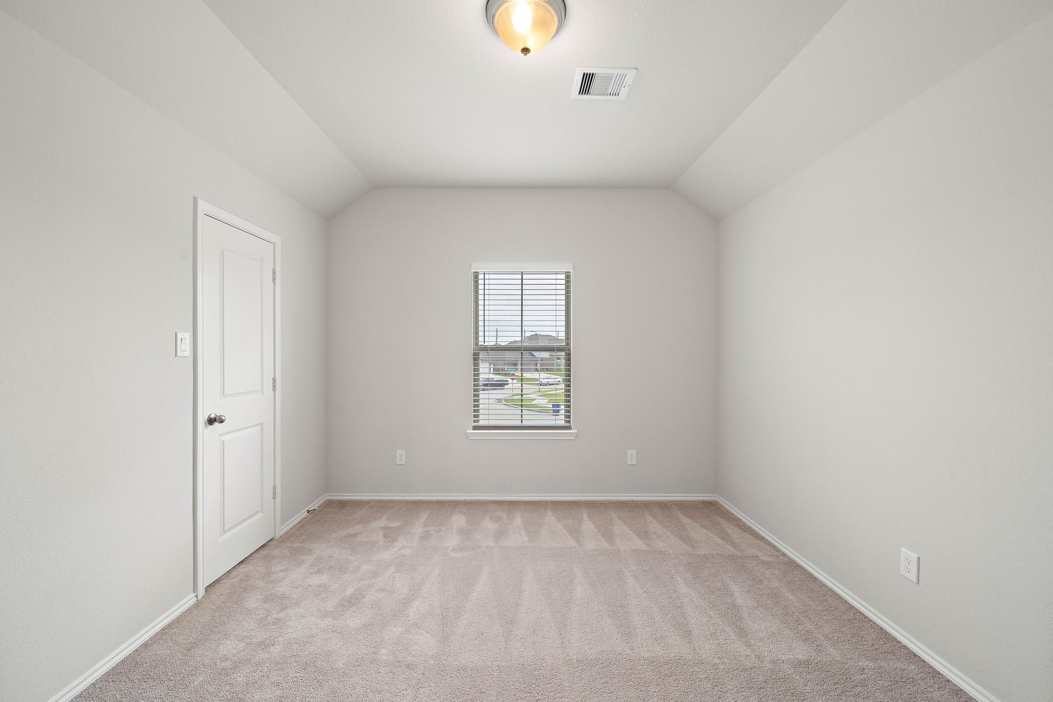 8706 Sunbury Oak Circle Property Photo 17