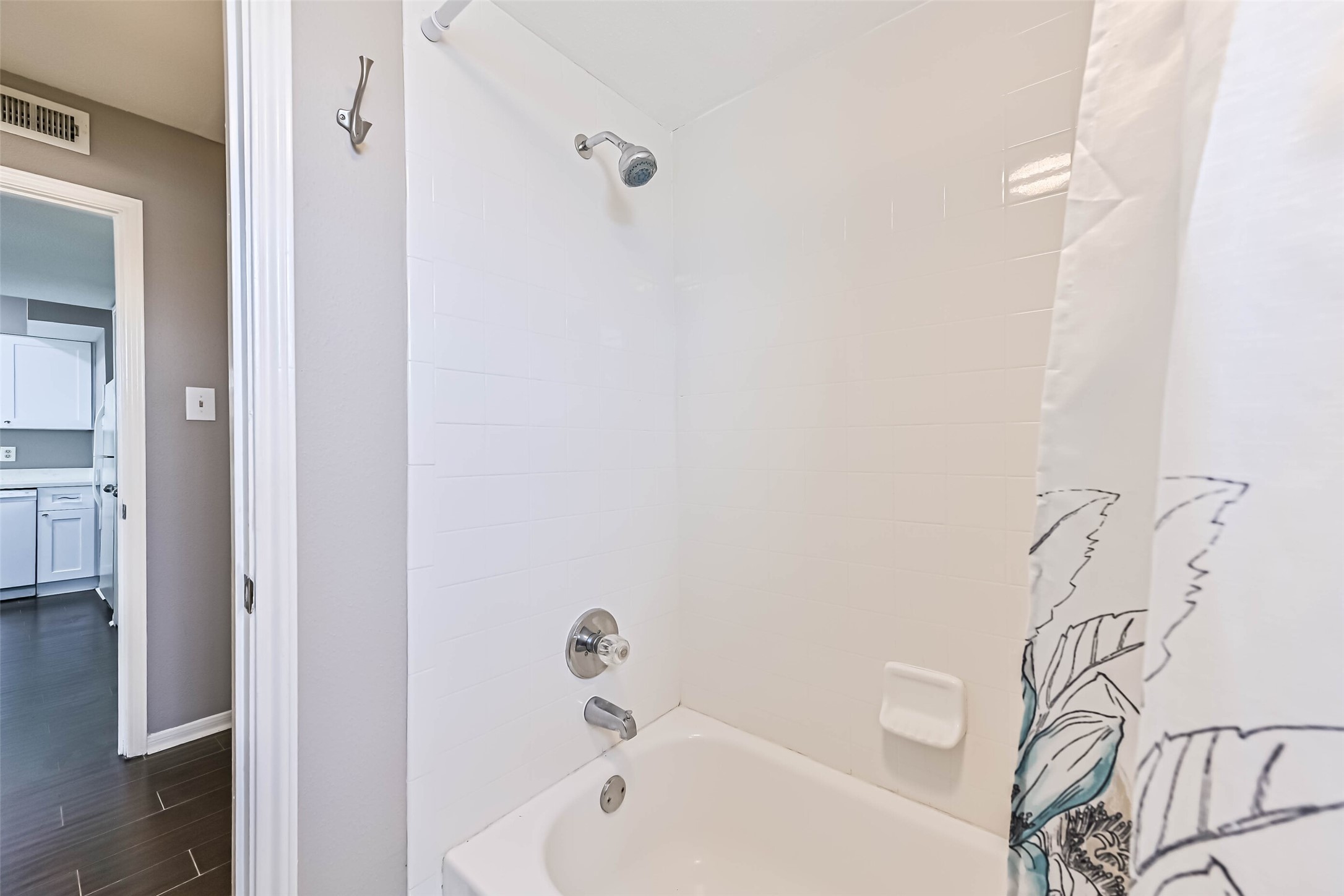 7312 Seawall Boulevard 112 Property Photo 10