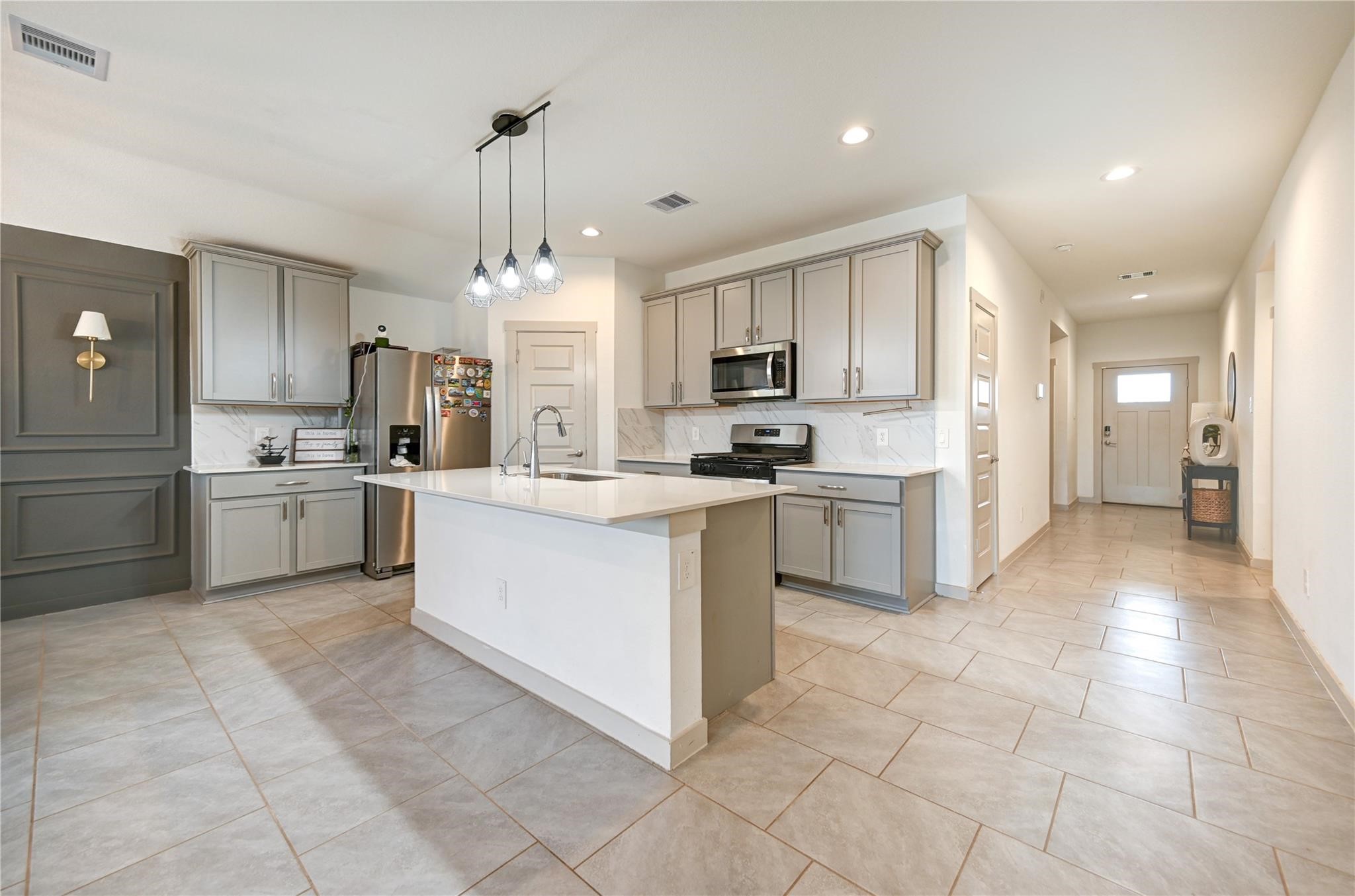 29919 Reagans Ranch Drive Property Photo 13