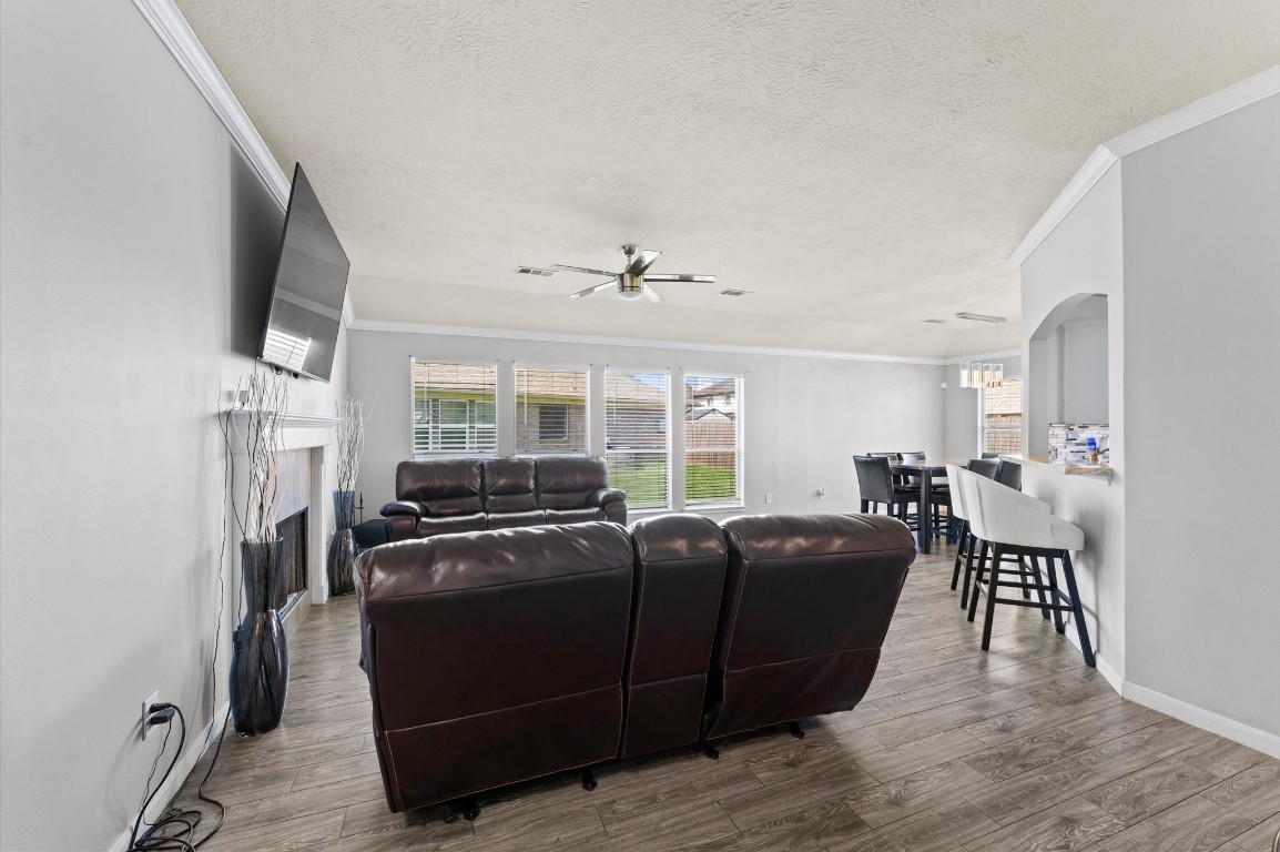 4511 Hunter Green Court Property Photo 6