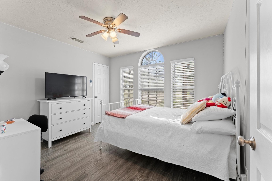 4511 Hunter Green Court Property Photo 22
