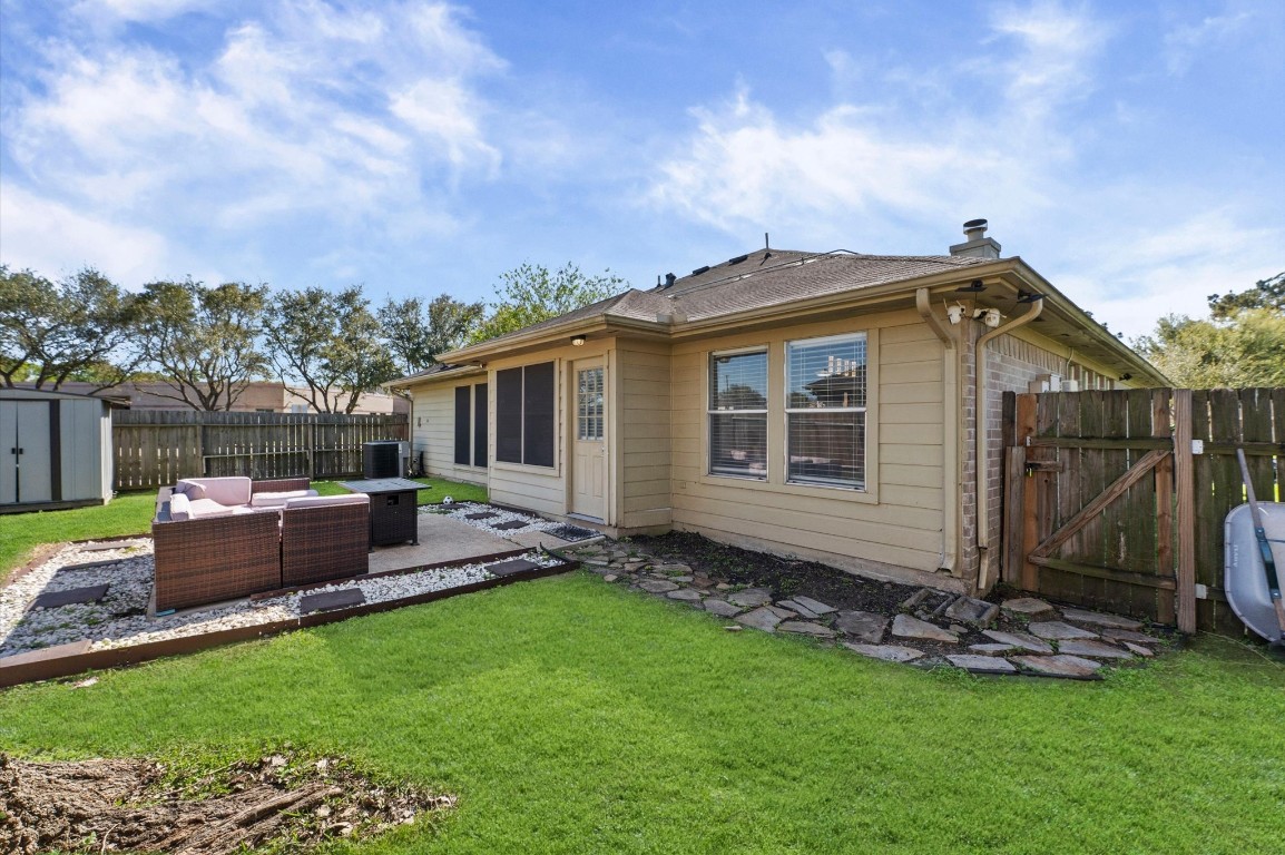 4511 Hunter Green Court Property Photo 28