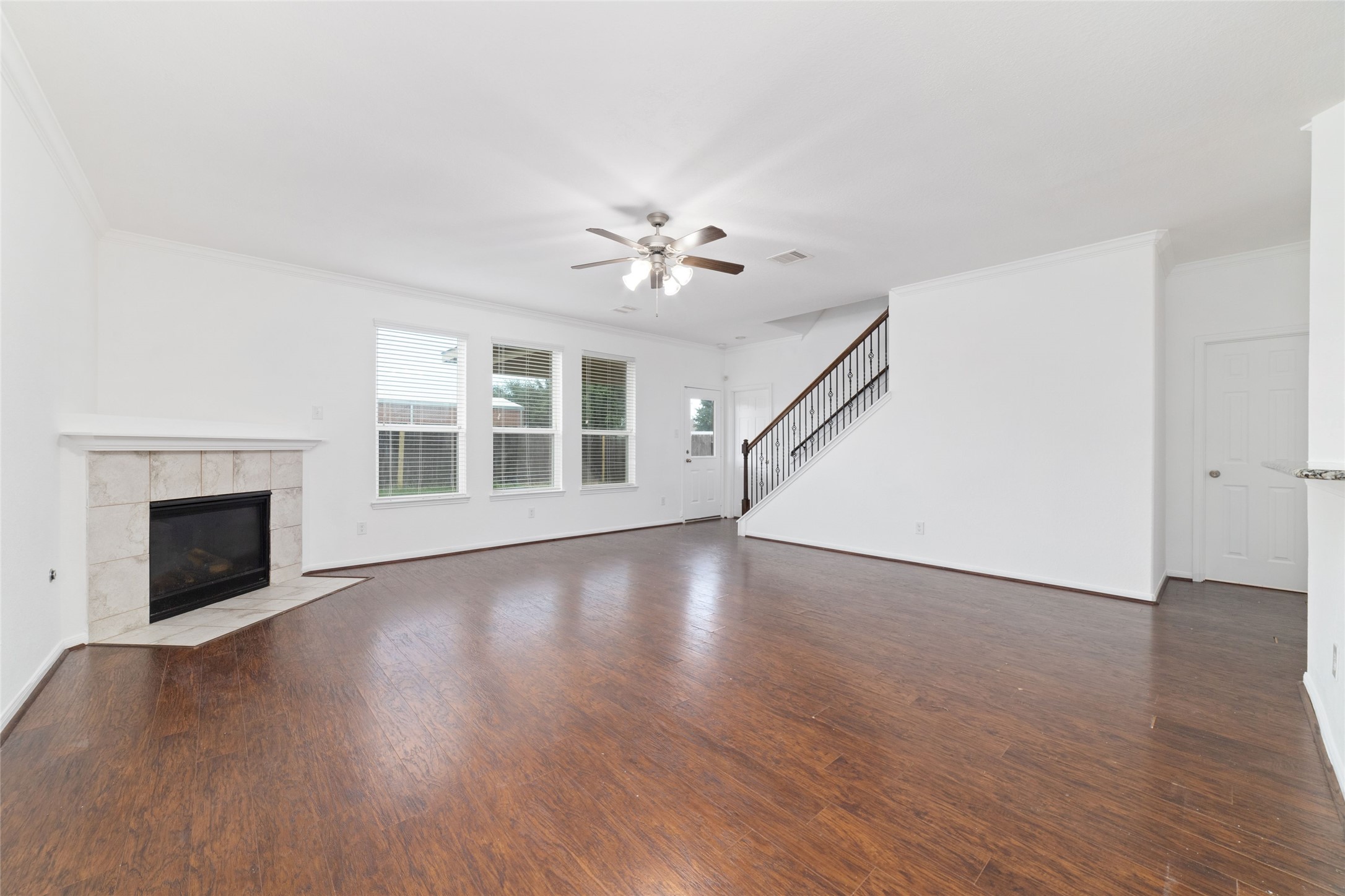 18406 Spruce Tree Line Trail Property Photo 4