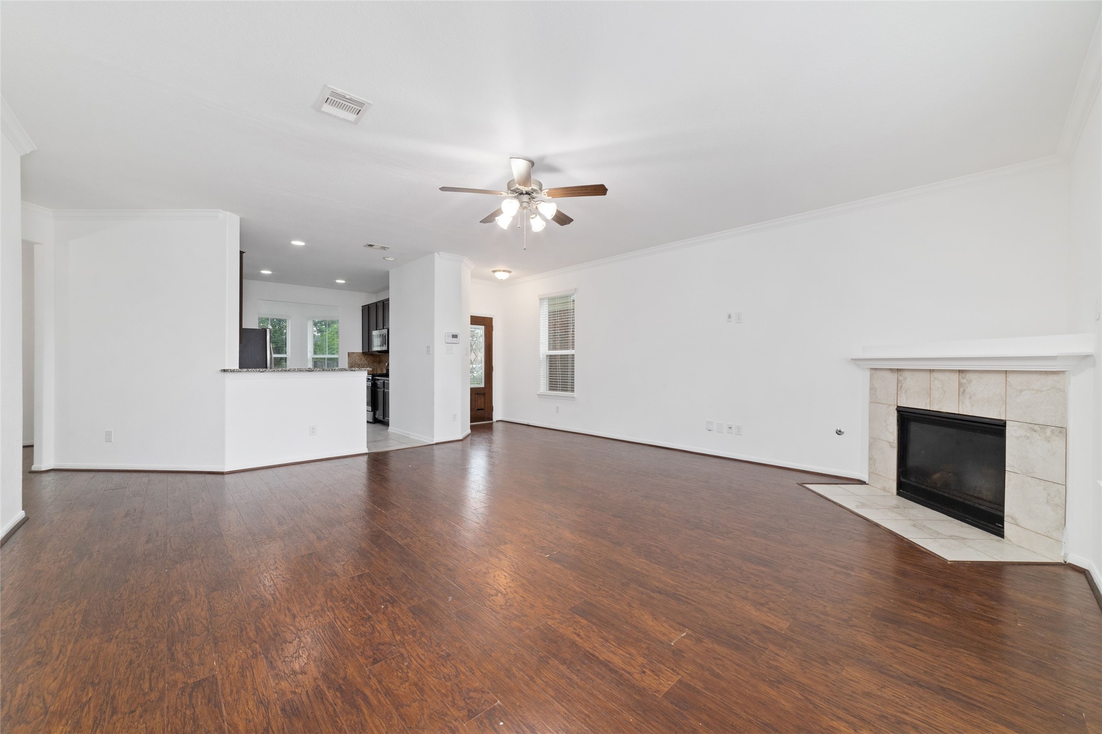 18406 Spruce Tree Line Trail Property Photo 6