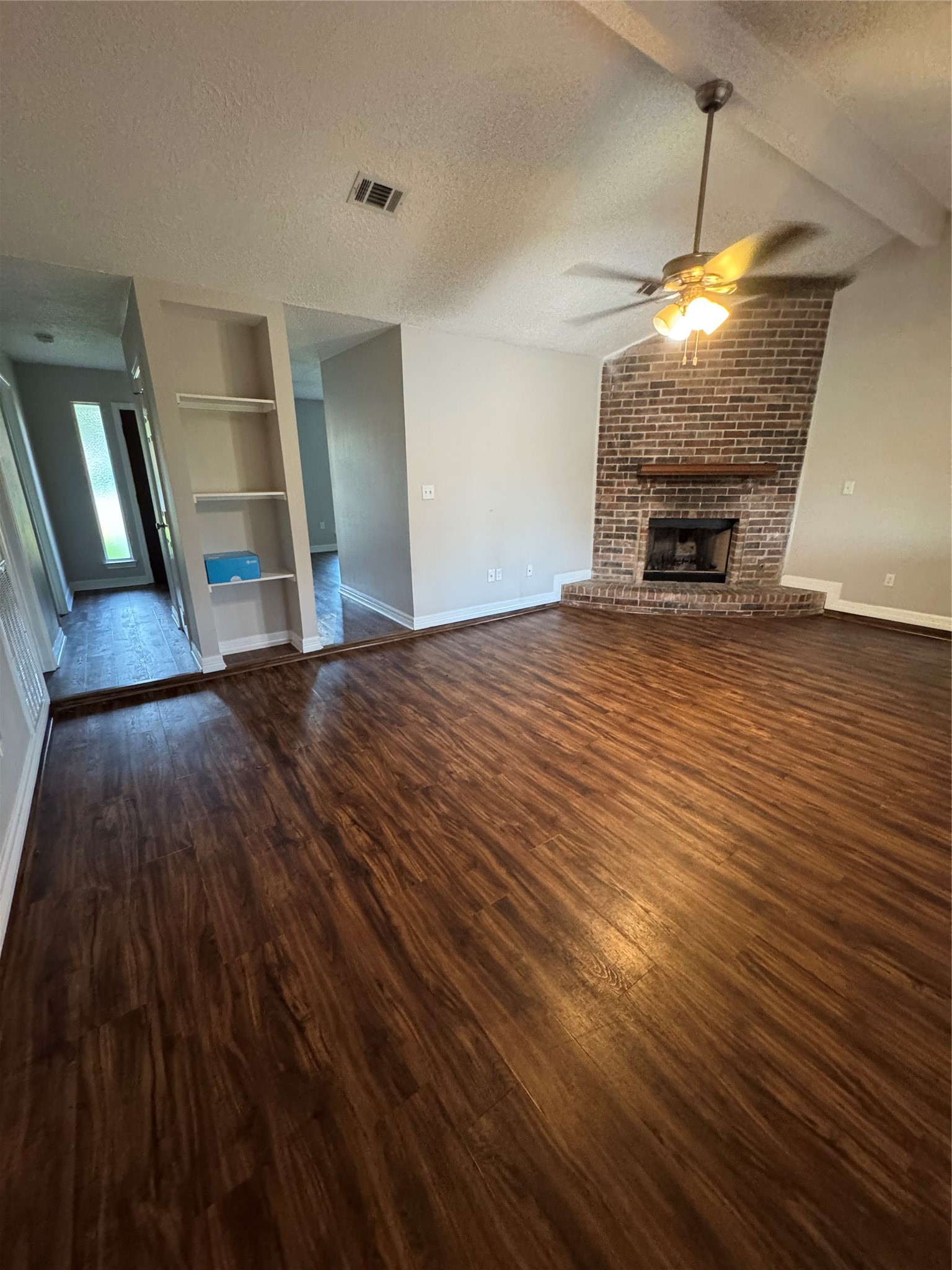 16510 Oxnard Lane Property Photo 10