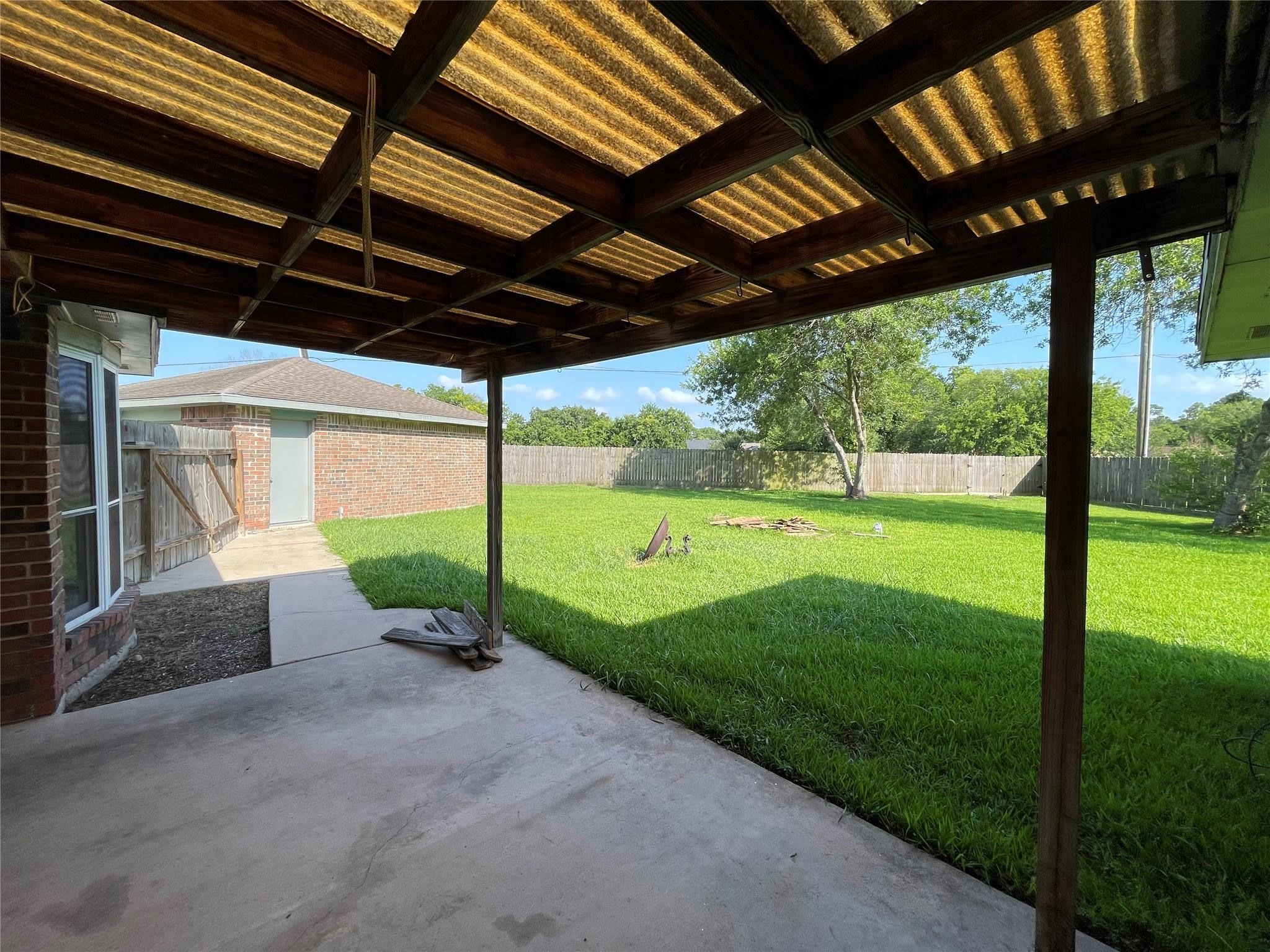 16510 Oxnard Lane Property Photo 32