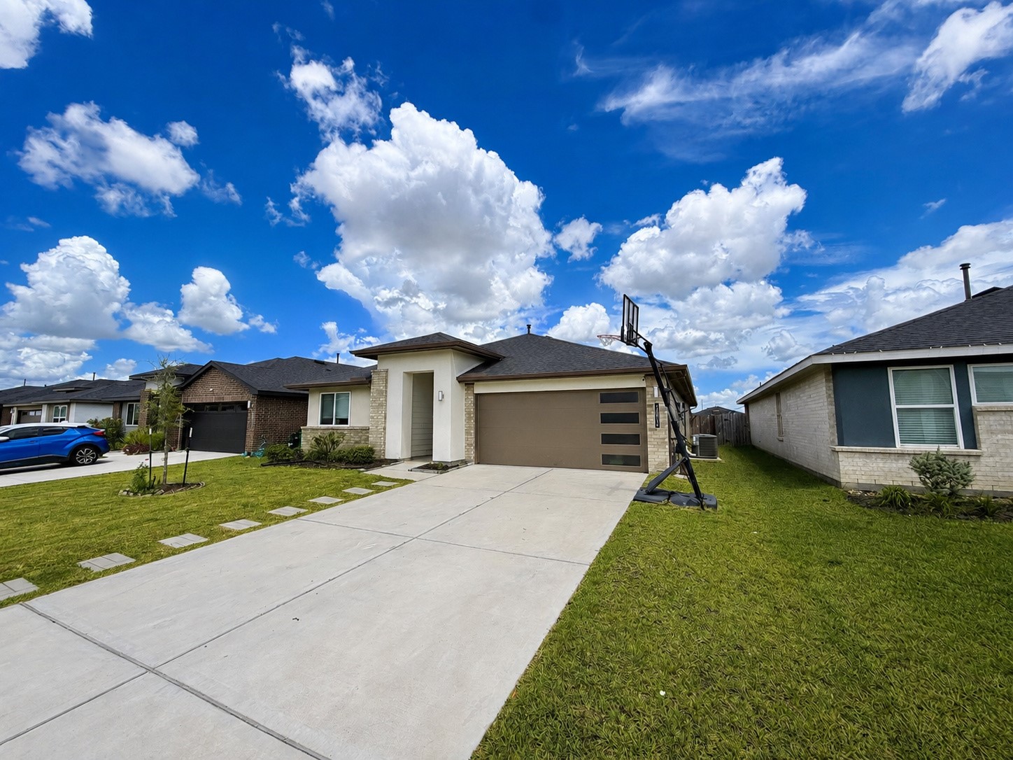 30014 Violet Sky Way Property Photo 3