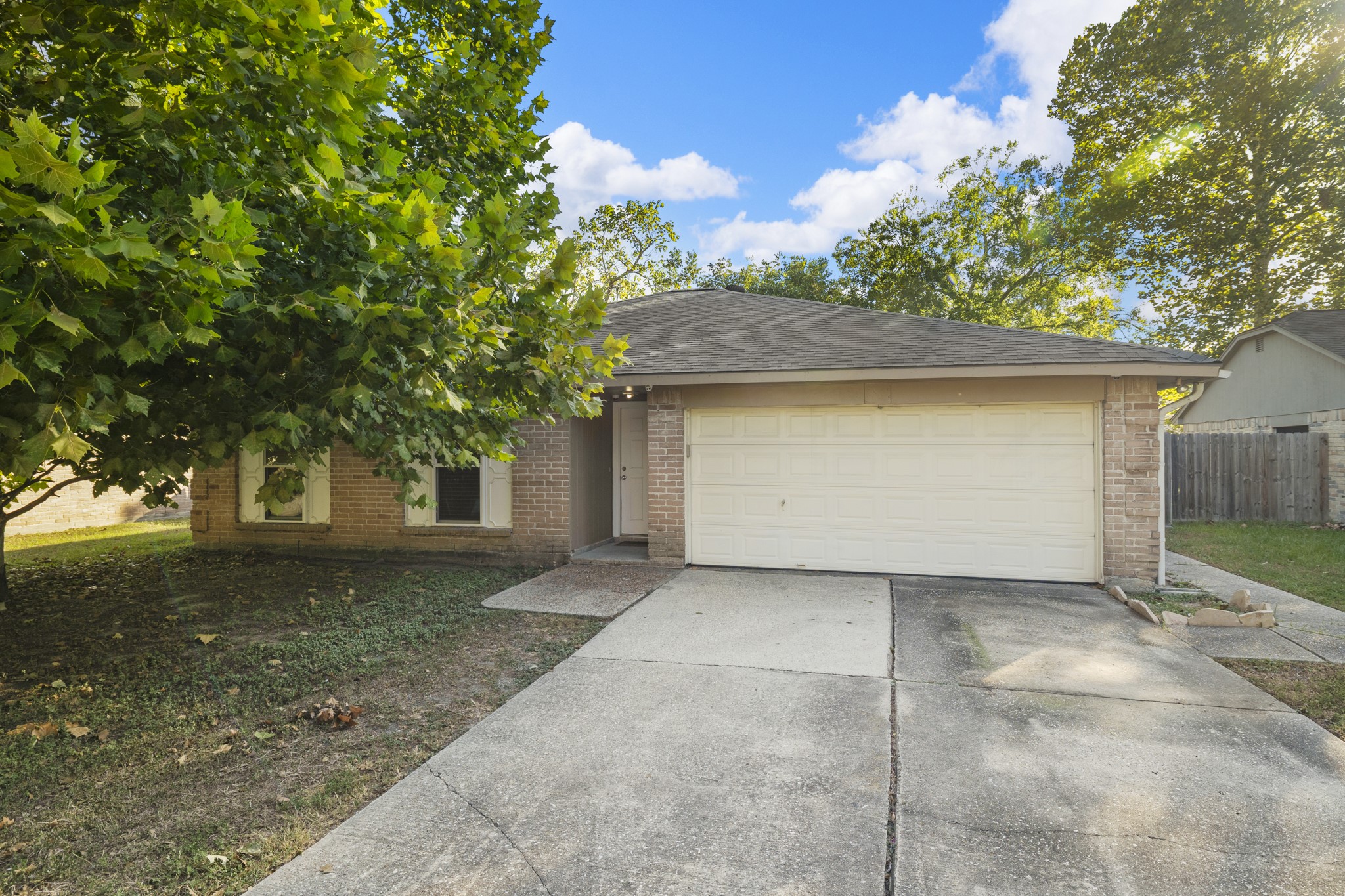 23826 Lestergate Drive Property Photo 1