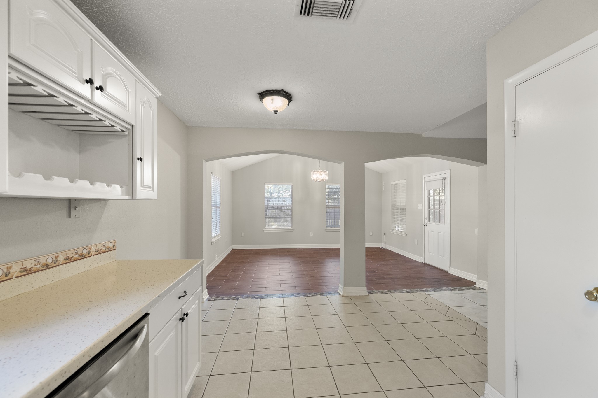 23826 Lestergate Drive Property Photo 7