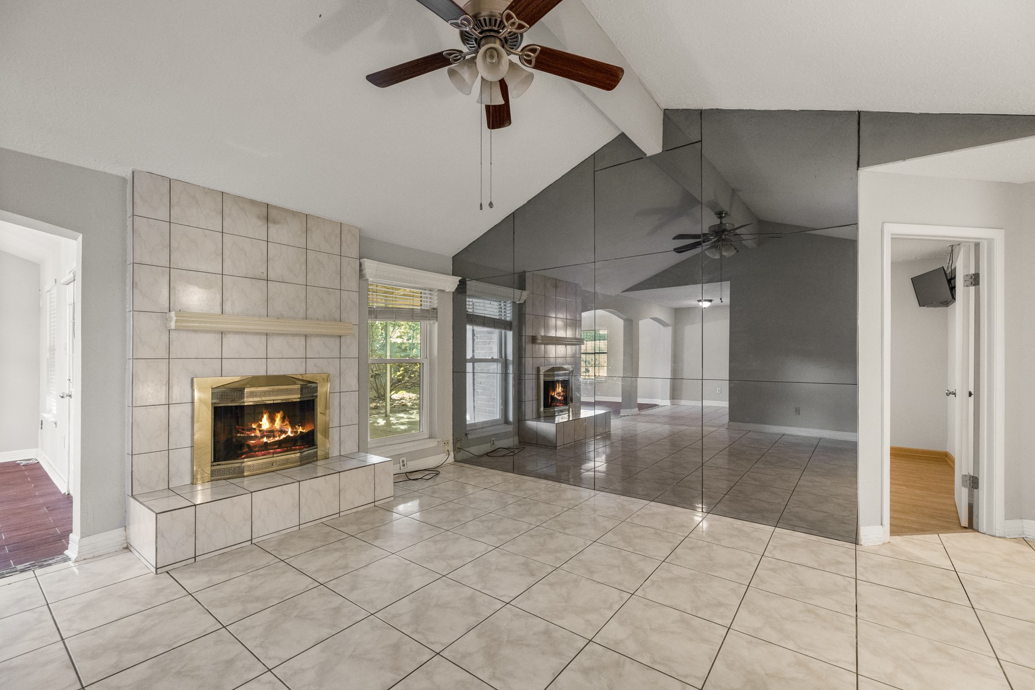 23826 Lestergate Drive Property Photo 14