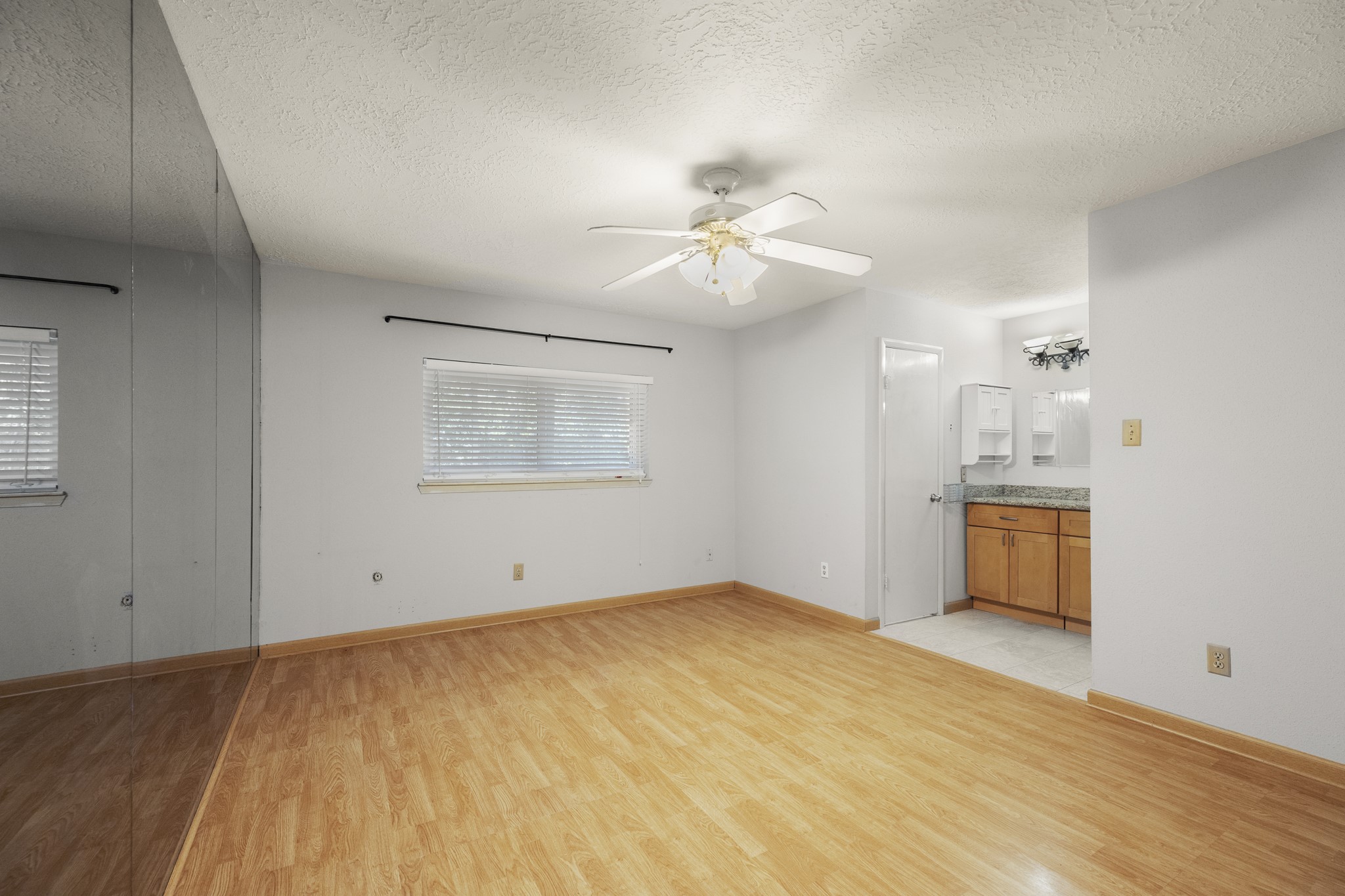 23826 Lestergate Drive Property Photo 15
